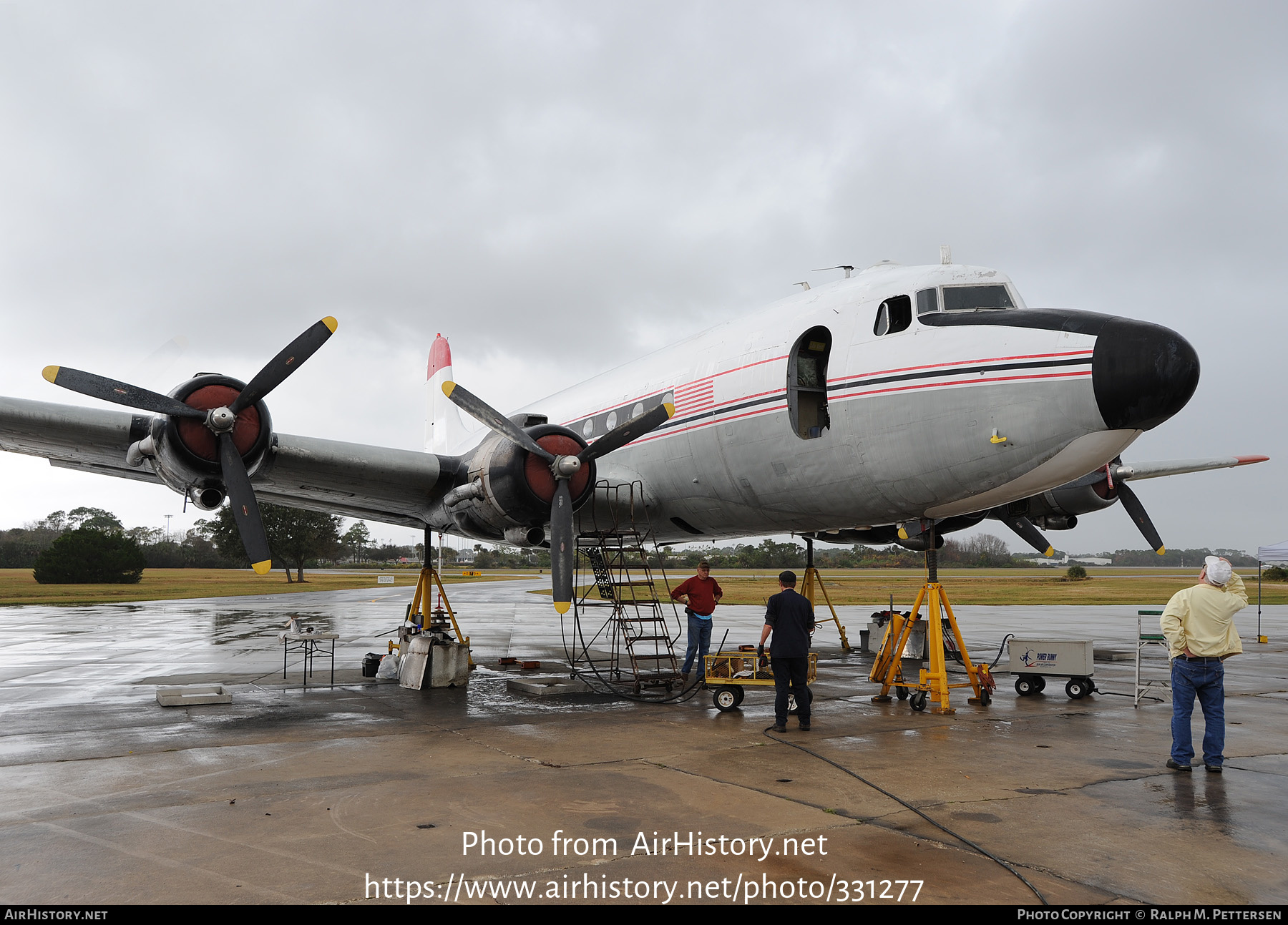 Aircraft Photo of N9015Q | Douglas C-54D Skymaster | AirHistory.net #331277