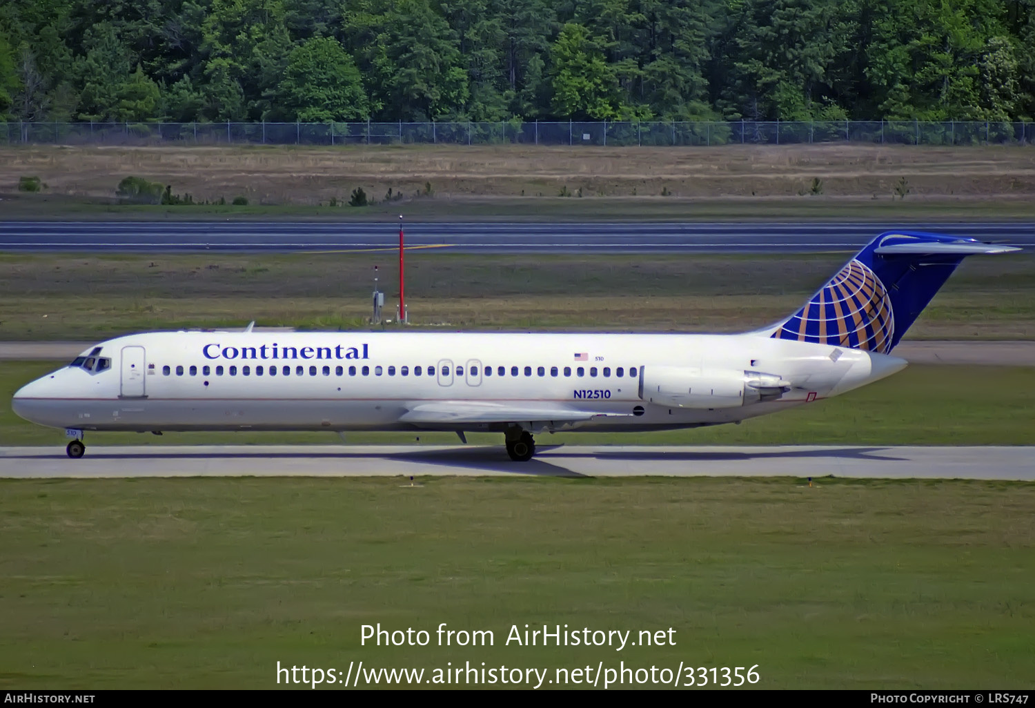 Aircraft Photo of N12510 | McDonnell Douglas DC-9-32 | Continental Airlines | AirHistory.net #331356