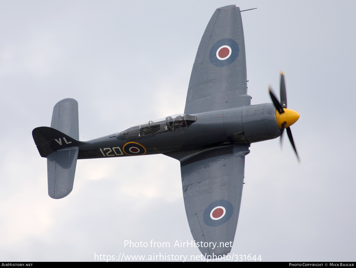 Aircraft Photo of G-RNHF / VX281 | Hawker Sea Fury T20 | UK - Navy | AirHistory.net #331644