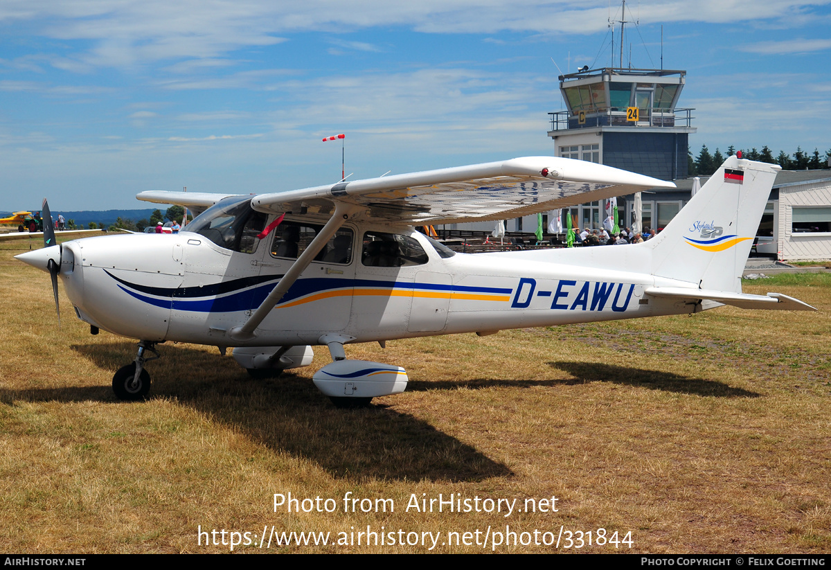 Aircraft Photo of D-EAWU | Cessna 172S Skyhawk SP | AirHistory.net #331844