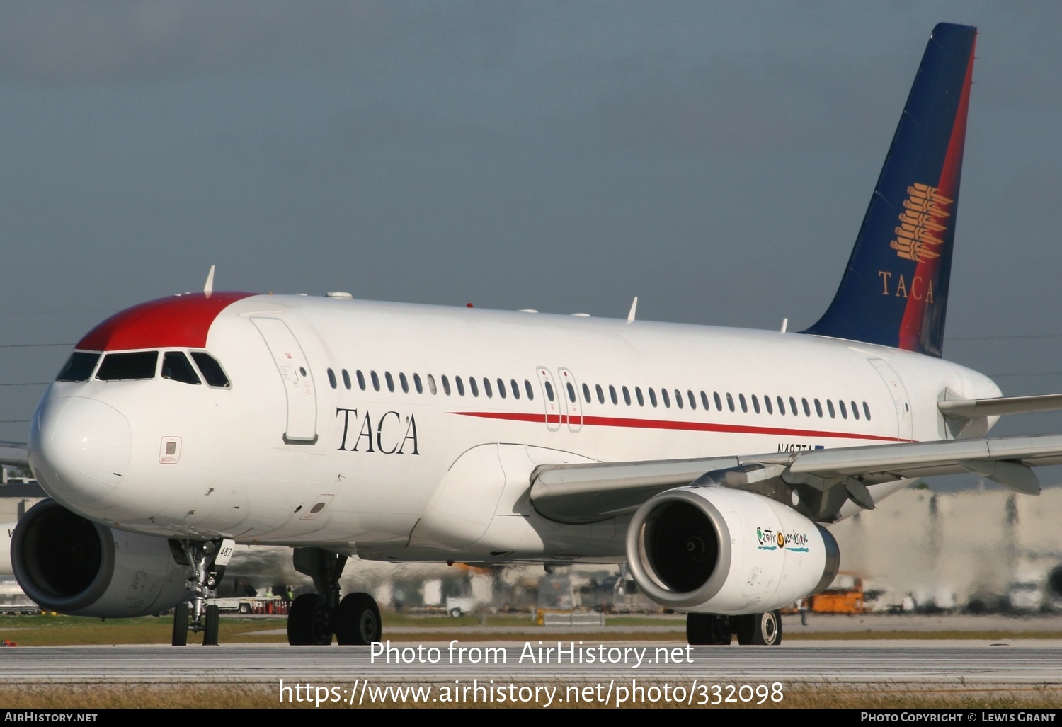 Aircraft Photo of N487TA | Airbus A320-233 | TACA - Transportes Aéreos Centro Americanos | AirHistory.net #332098