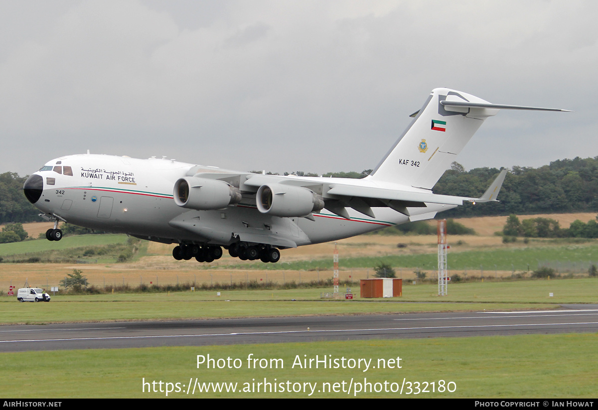 Aircraft Photo of KAF342 | Boeing C-17A Globemaster III | Kuwait - Air Force | AirHistory.net #332180