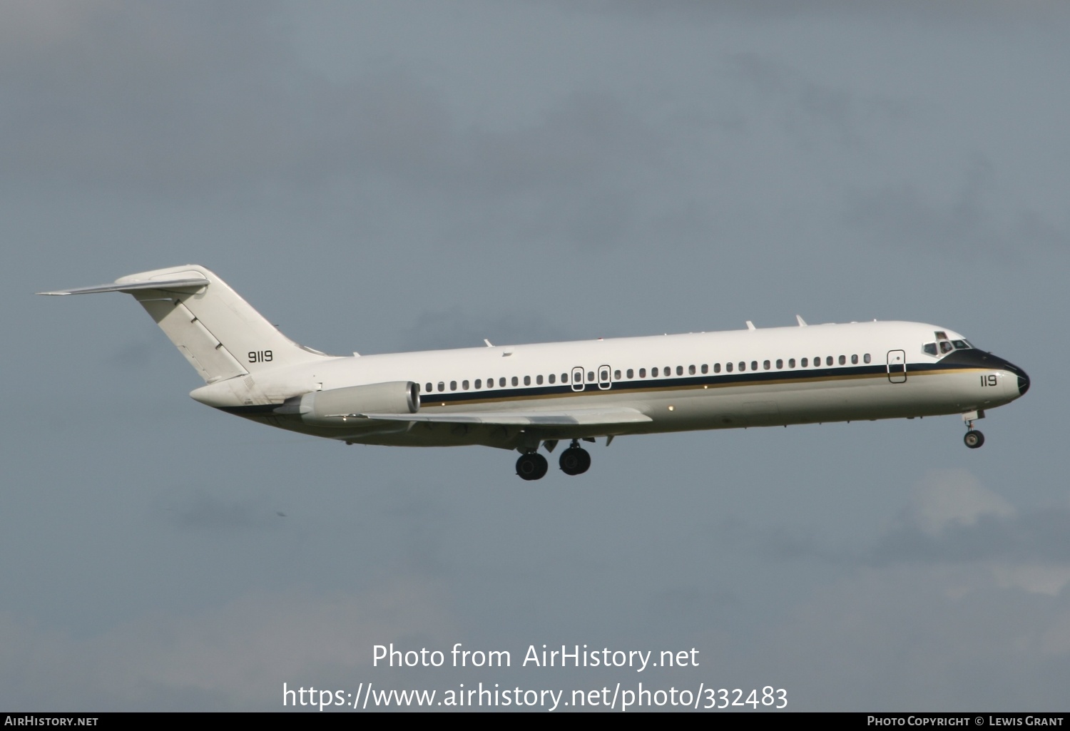 Aircraft Photo of 159119 / 9119 | McDonnell Douglas C-9B Skytrain II | USA - Navy | AirHistory.net #332483