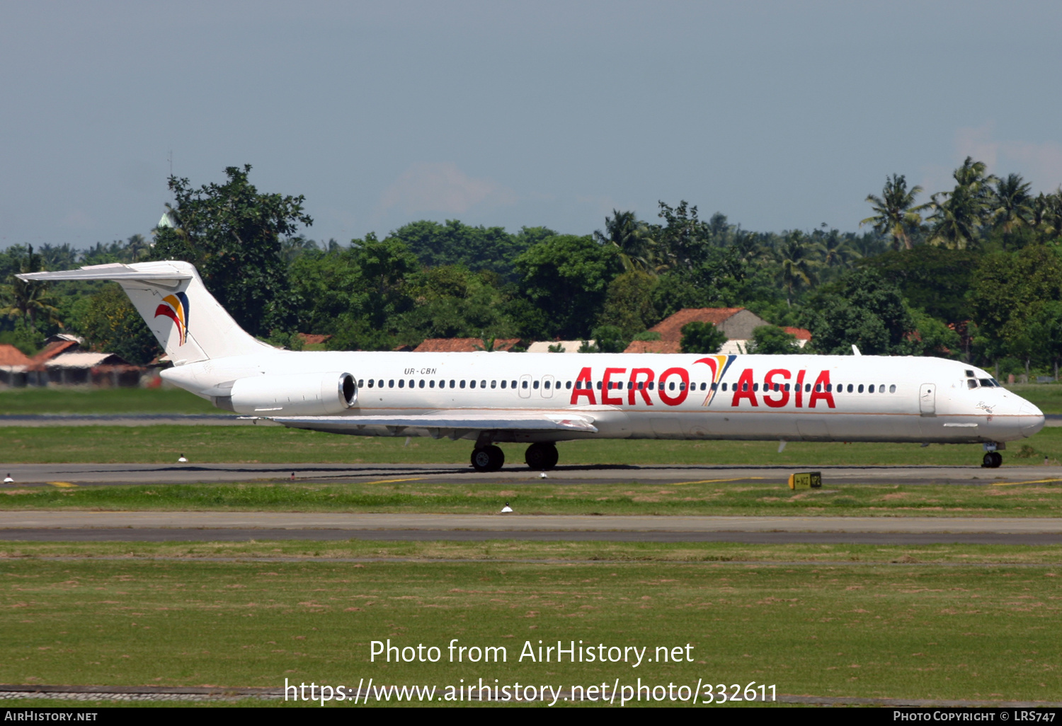 Aircraft Photo of UR-CBN | McDonnell Douglas MD-82 (DC-9-82) | Aero Asia | AirHistory.net #332611