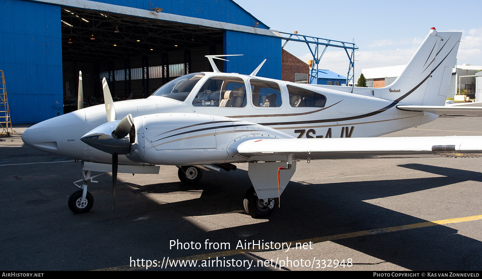 Aircraft Photo of ZS-AJV | Beech B55 Baron (95-B55) | AirHistory.net #332948