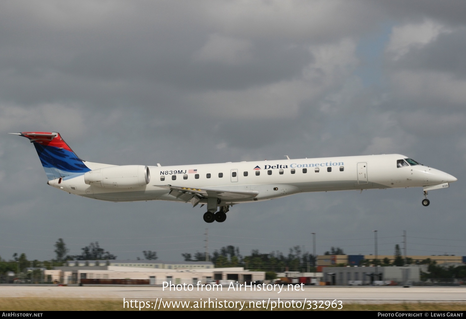 Aircraft Photo of N839MJ | Embraer ERJ-145LR (EMB-145LR) | Delta Connection | AirHistory.net #332963