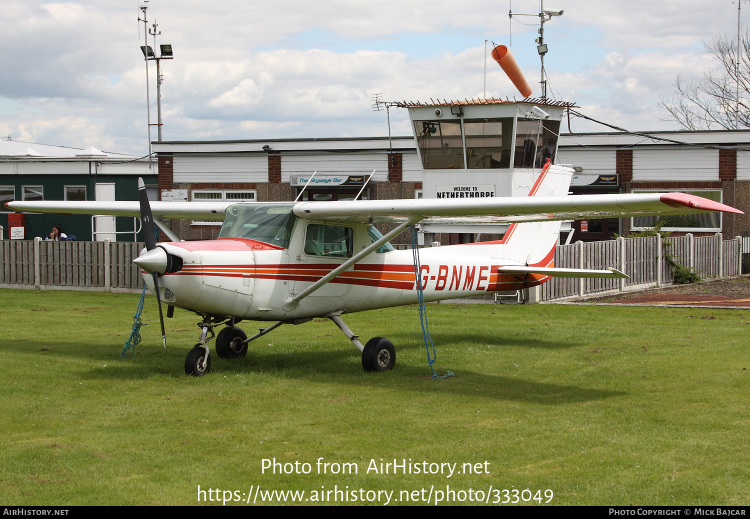 Aircraft Photo of G-BNME | Cessna 152 | AirHistory.net #333049