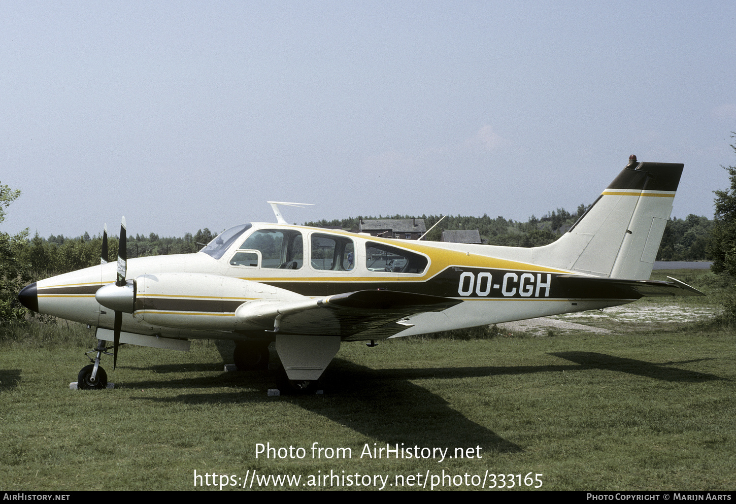 Aircraft Photo of OO-CGH | Beech 95-B55 Baron | AirHistory.net #333165