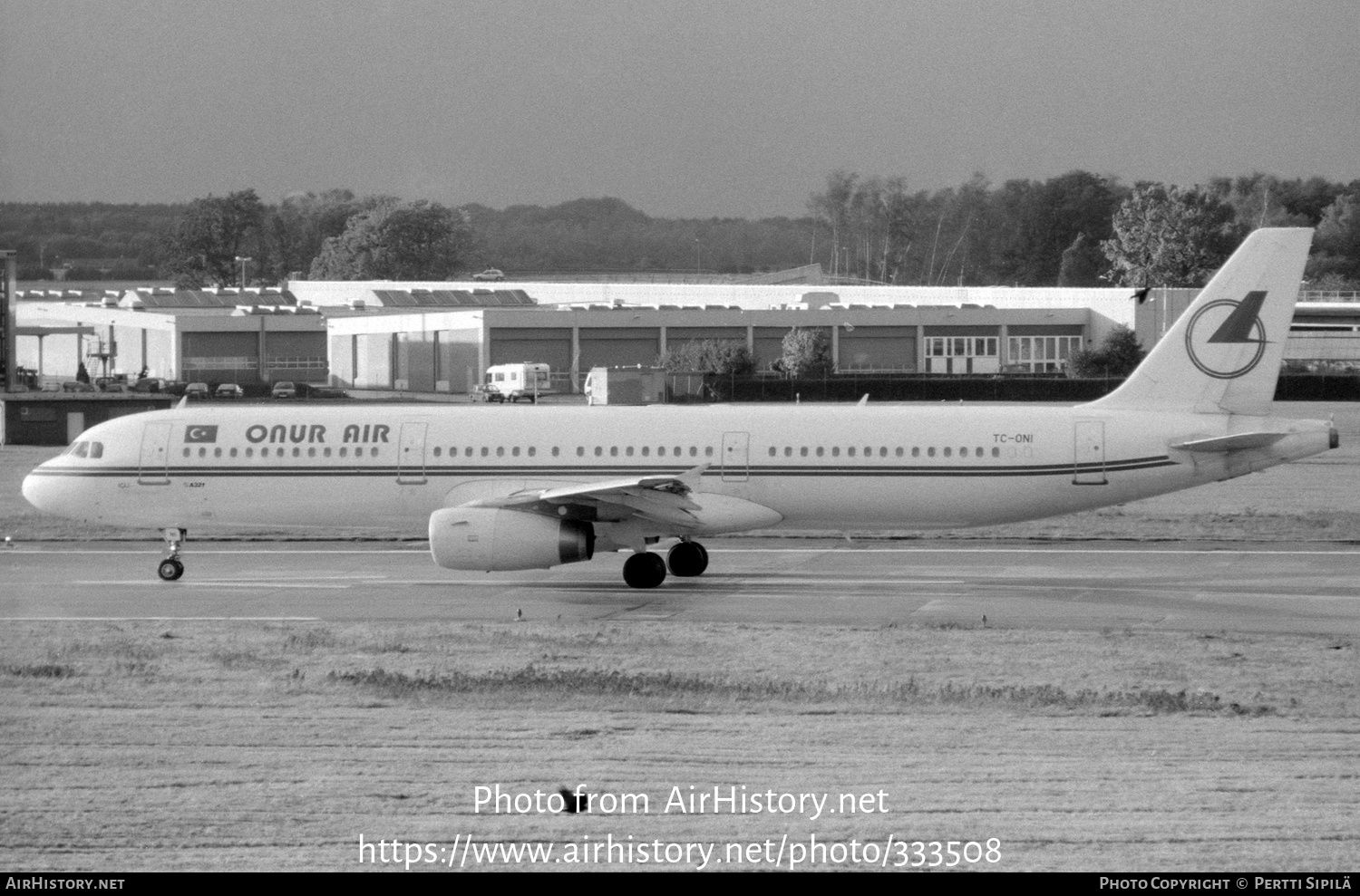 Aircraft Photo of TC-ONI | Airbus A321-131 | Onur Air | AirHistory.net #333508