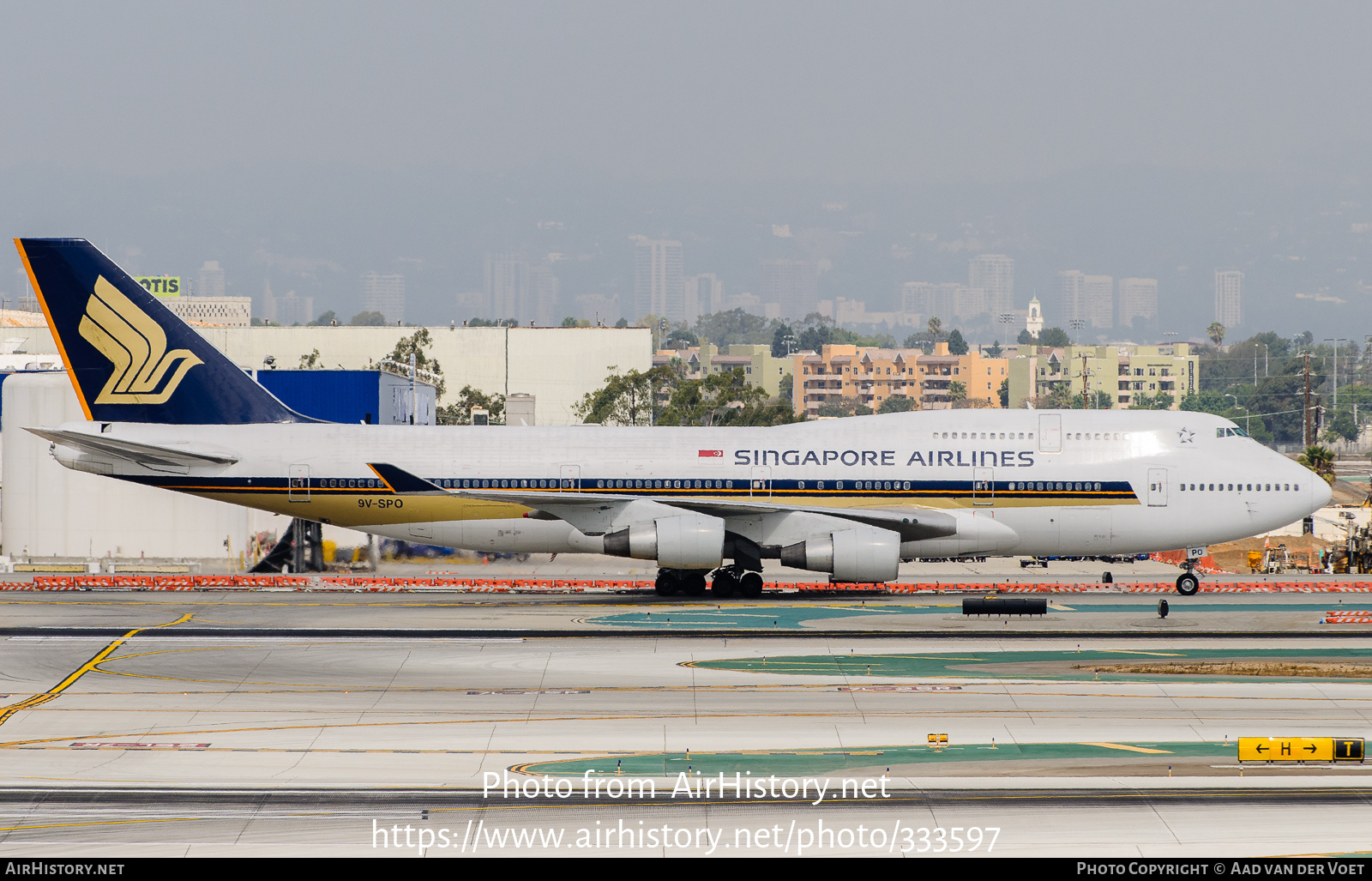 Aircraft Photo of 9V-SPO | Boeing 747-412 | Singapore Airlines | AirHistory.net #333597