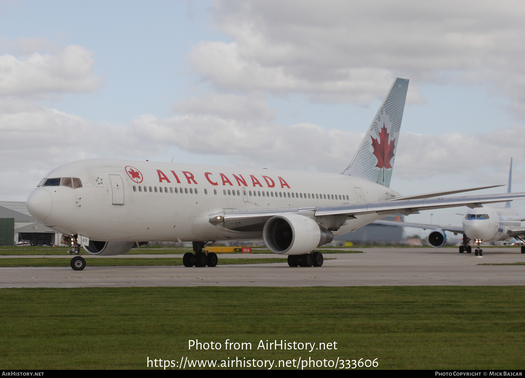 Aircraft Photo of C-GAVC | Boeing 767-233/ER | Air Canada | AirHistory.net #333606