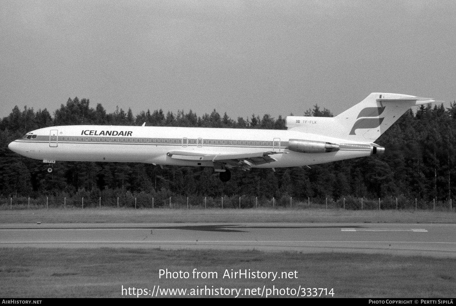 Aircraft Photo of TF-FLK | Boeing 727-276/Adv | Icelandair | AirHistory.net #333714