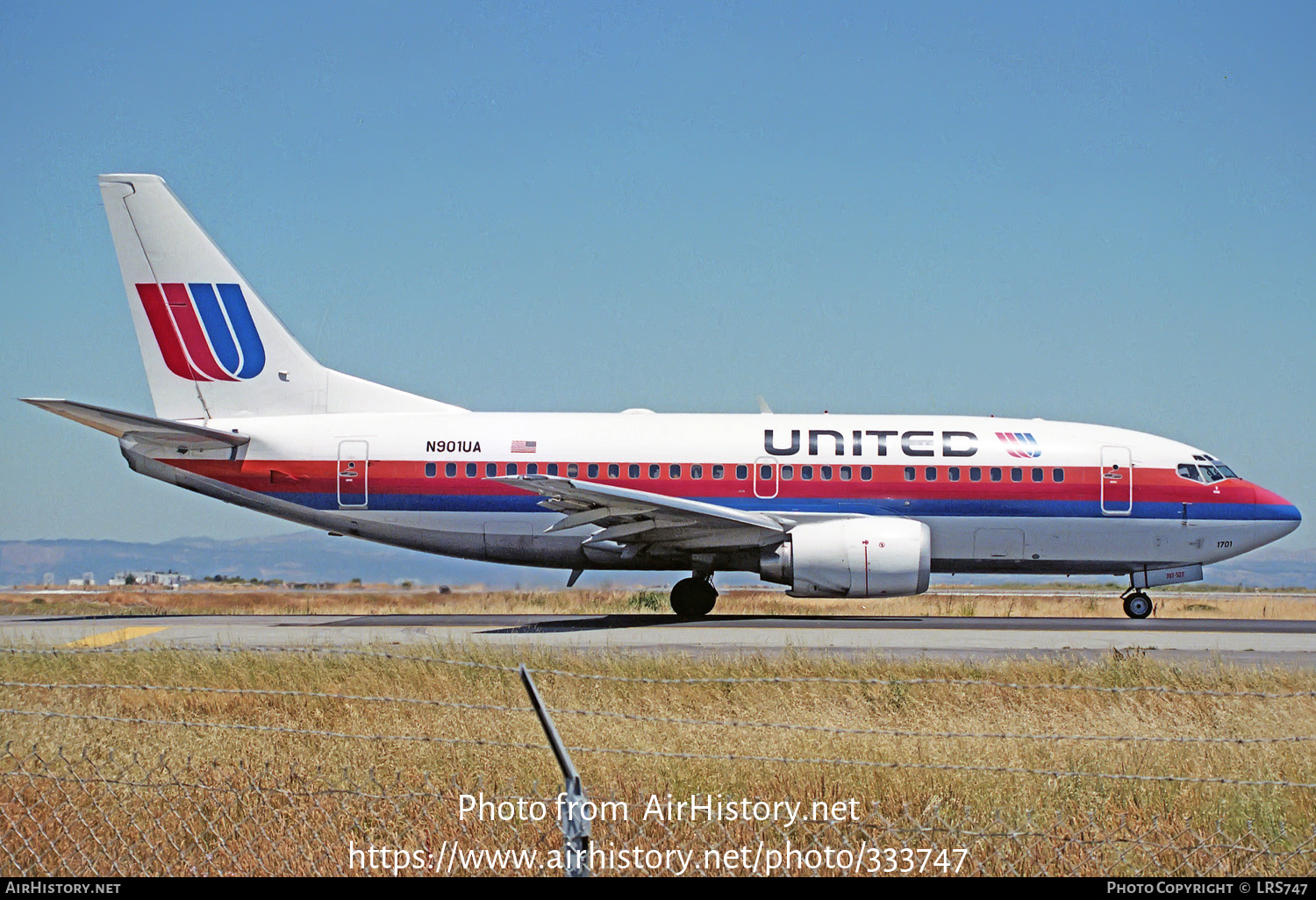 Aircraft Photo of N901UA | Boeing 737-524 | United Airlines | AirHistory.net #333747