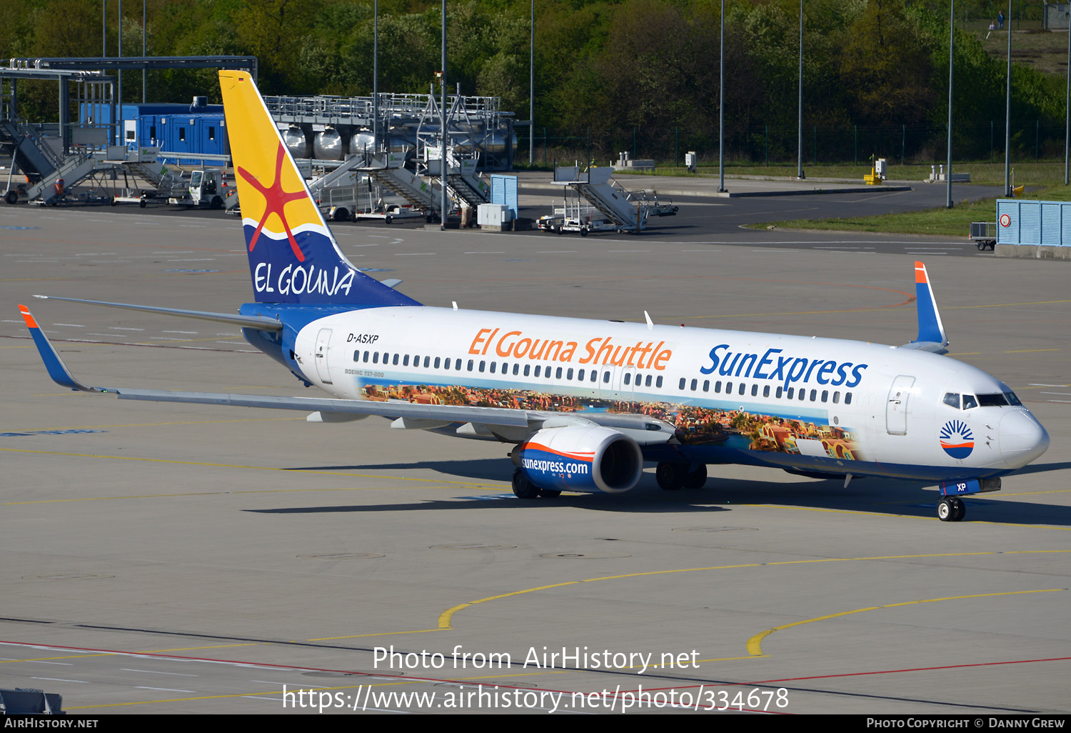 Aircraft Photo of D-ASXP | Boeing 737-8HX | SunExpress | AirHistory.net #334678