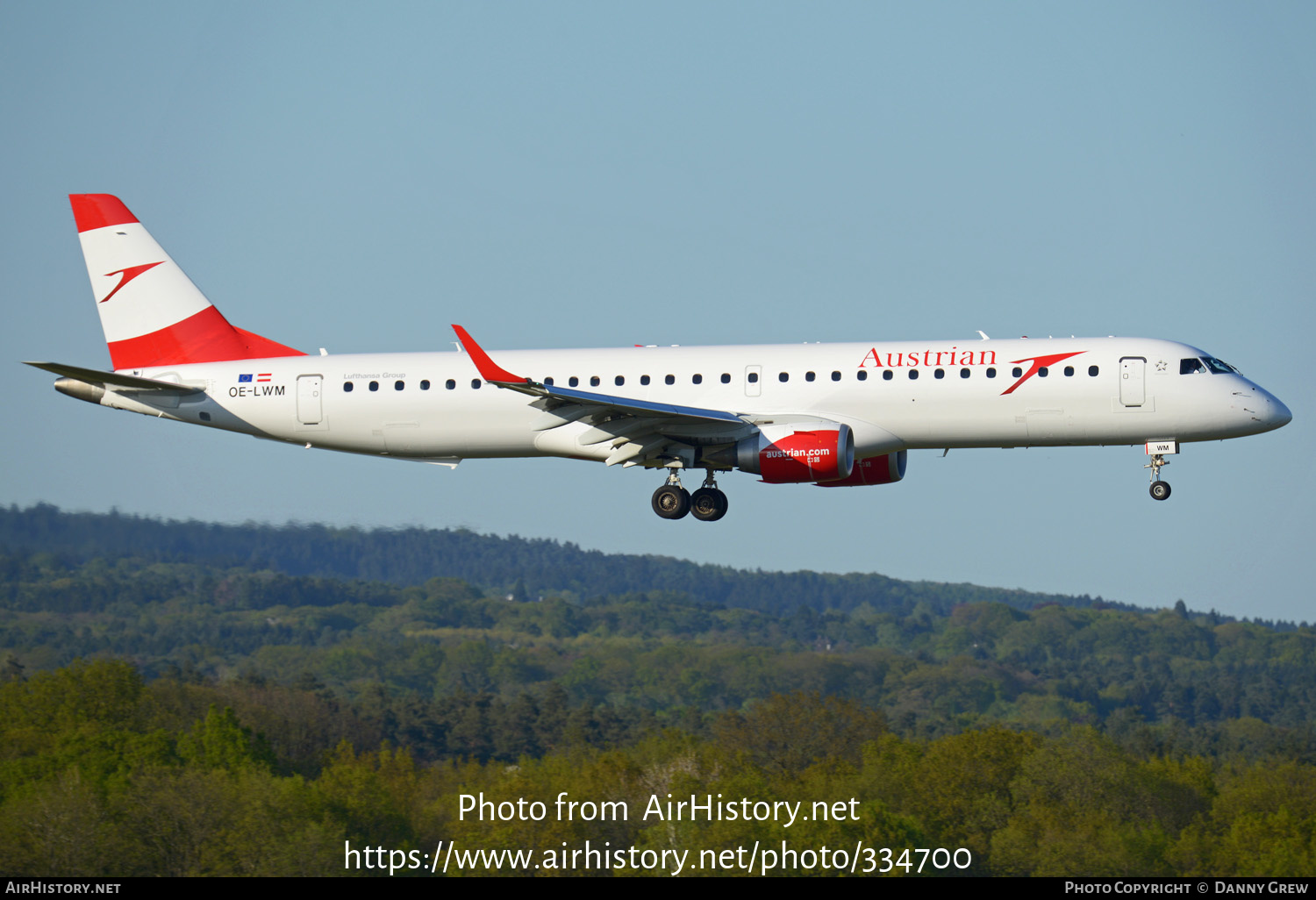 Aircraft Photo of OE-LWM | Embraer 195LR (ERJ-190-200LR) | Austrian Airlines | AirHistory.net #334700