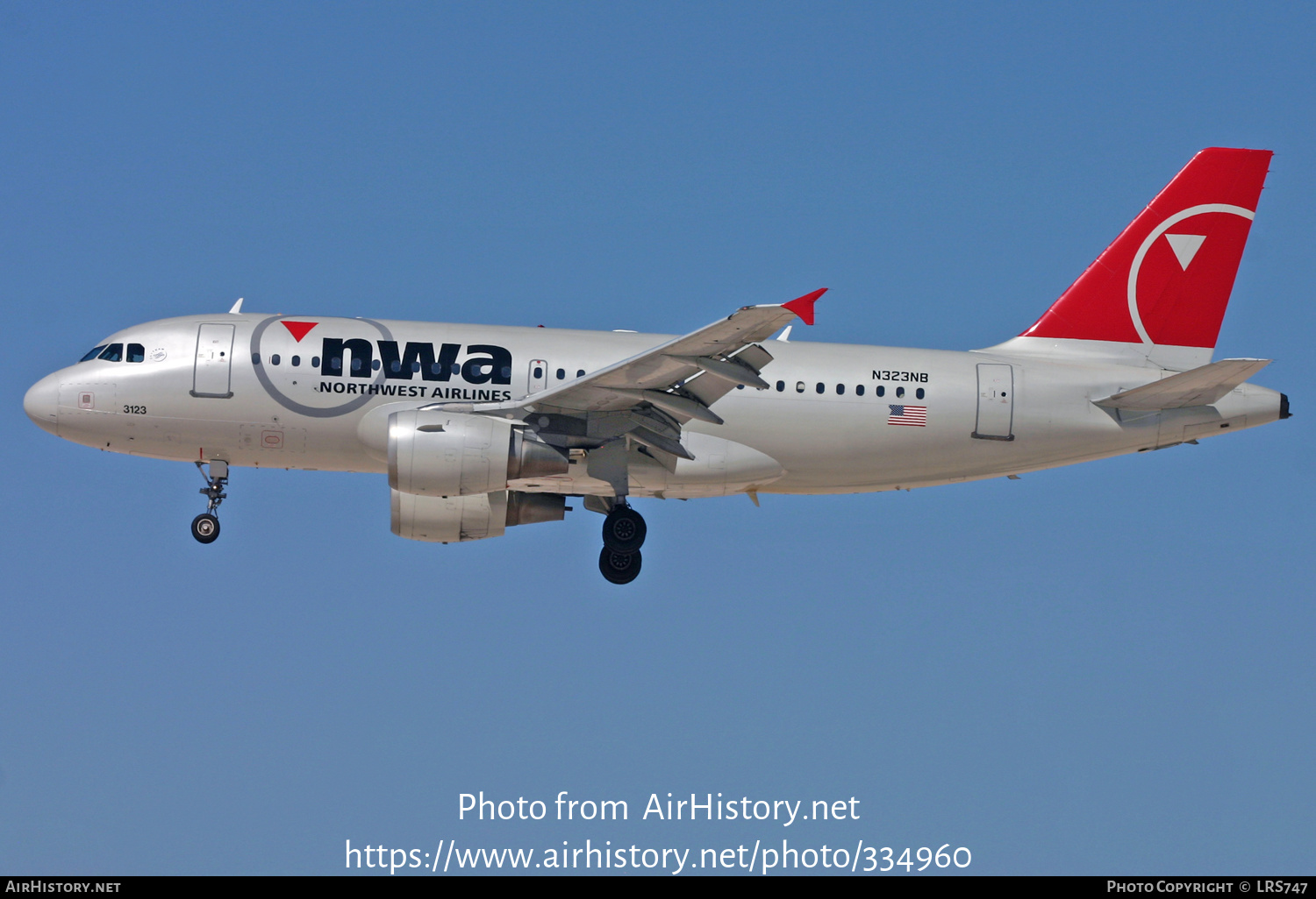 Aircraft Photo of N323NB | Airbus A319-114 | Northwest Airlines | AirHistory.net #334960