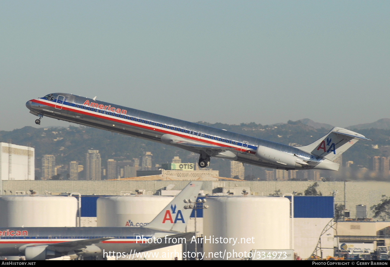 Aircraft Photo of N592AA | McDonnell Douglas MD-83 (DC-9-83) | American Airlines | AirHistory.net #334973