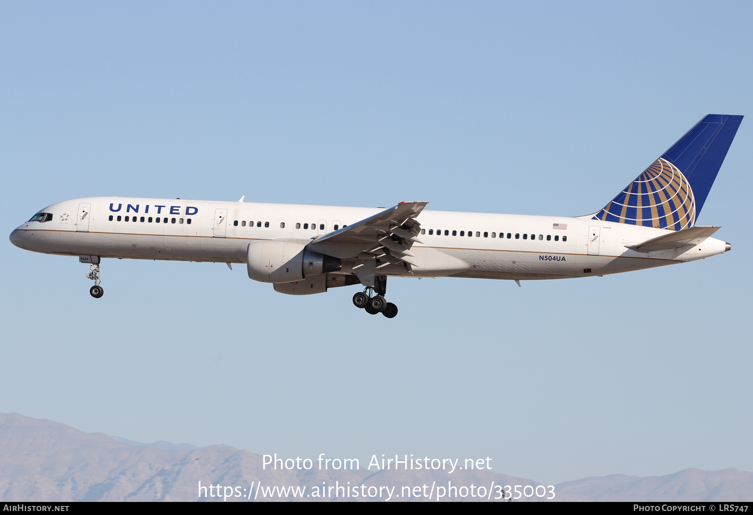 Aircraft Photo of N504UA | Boeing 757-222 | United Airlines | AirHistory.net #335003