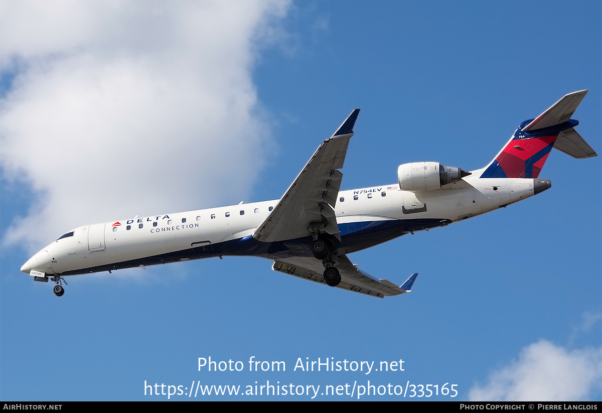 Aircraft Photo of N754EV | Bombardier CRJ-701ER (CL-600-2C10) | Delta Connection | AirHistory.net #335165