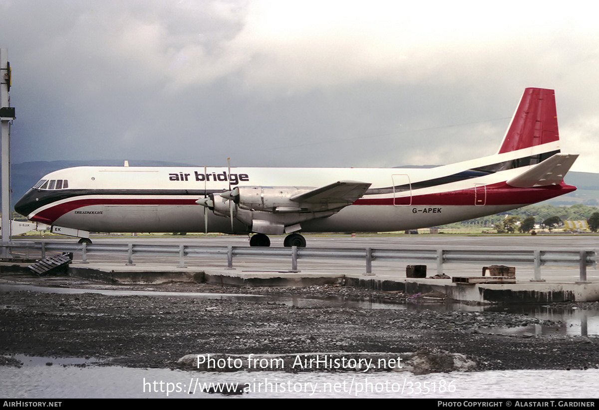 Aircraft Photo of G-APEK | Vickers 953C Merchantman | Air Bridge | AirHistory.net #335186