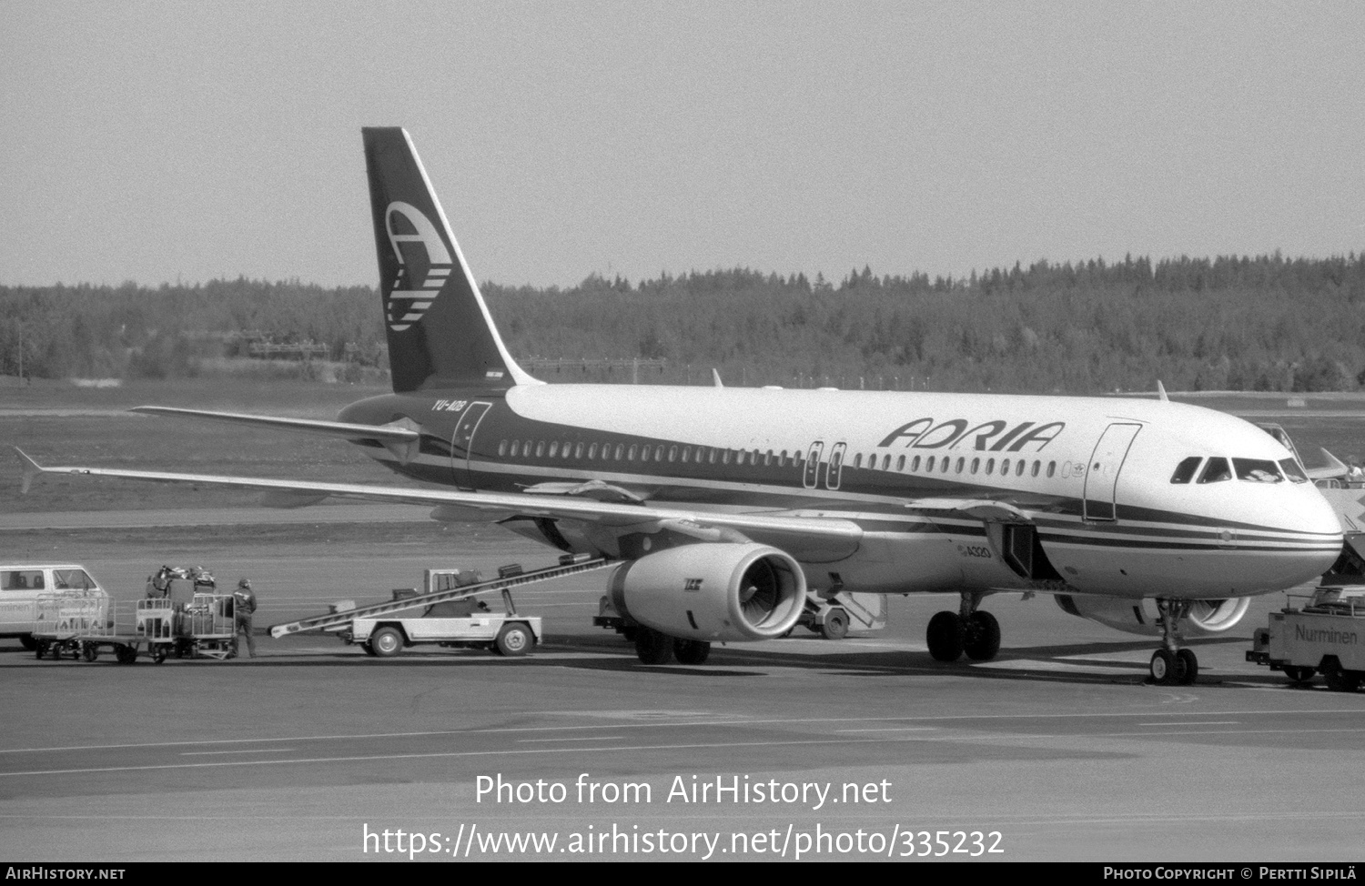 Aircraft Photo of YU-AOB | Airbus A320-231 | Adria Airways | AirHistory.net #335232