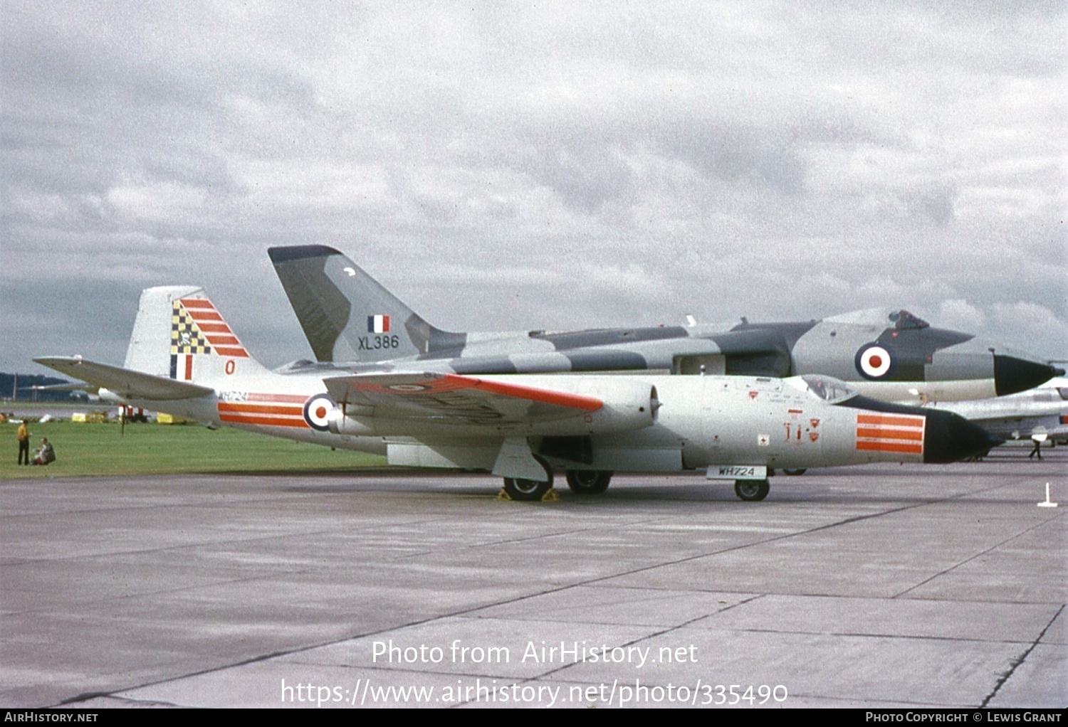 Aircraft Photo of WH724 | English Electric Canberra T19 | UK - Air Force | AirHistory.net #335490