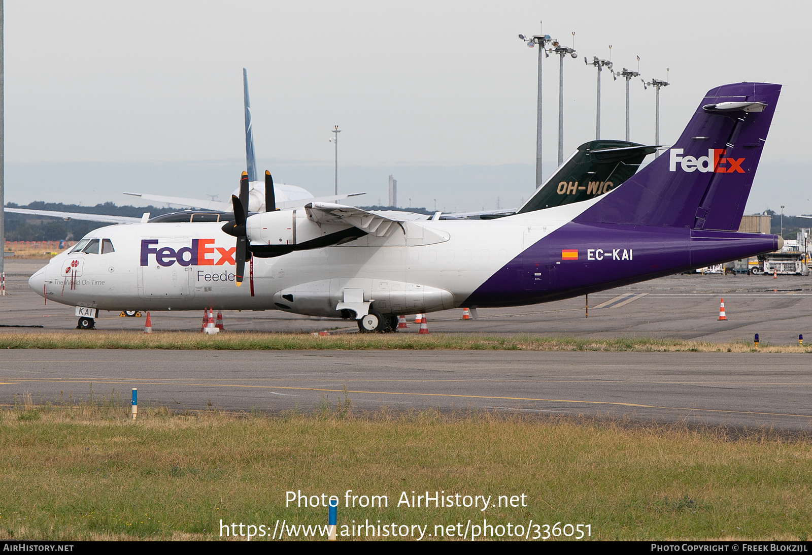 Aircraft Photo of EC-KAI | ATR ATR-42-300/F | FedEx Feeder | AirHistory.net #336051