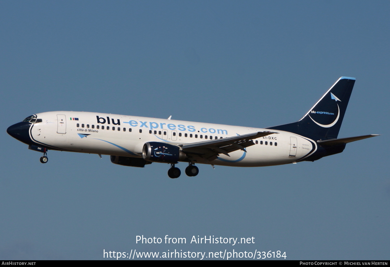 Aircraft Photo of EI-DXC | Boeing 737-4Q8 | Blu-Express | AirHistory.net #336184