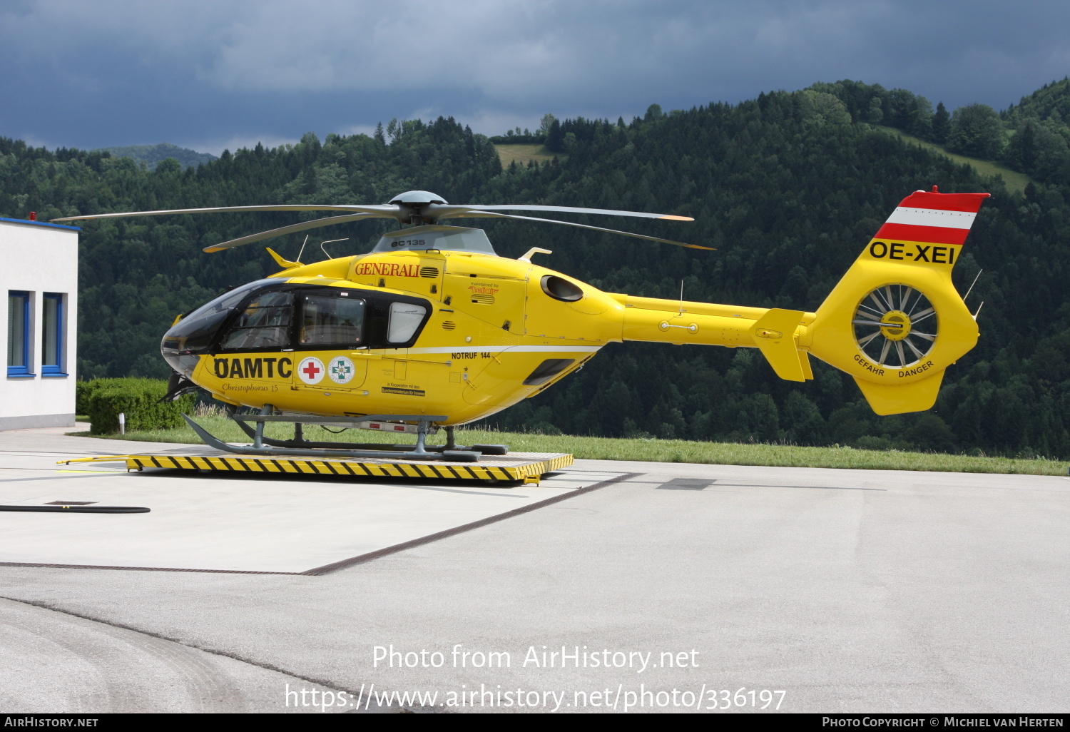 Aircraft Photo of OE-XEI | Eurocopter EC-135T-2 | ÖAMTC | AirHistory.net #336197