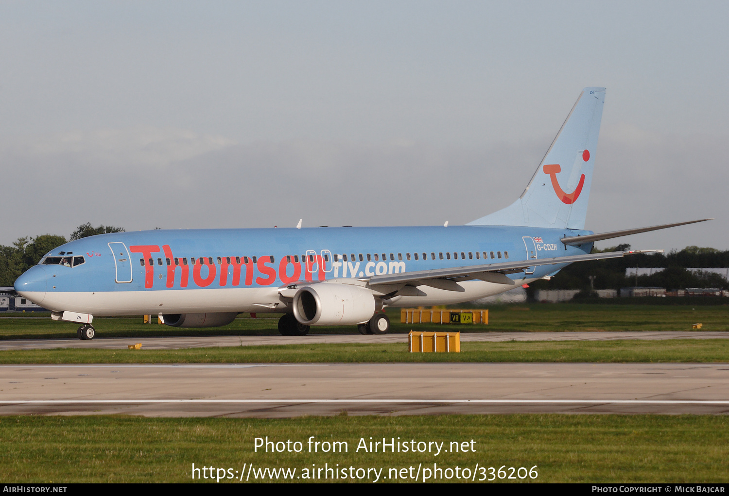 Aircraft Photo of G-CDZH | Boeing 737-804 | Thomsonfly | AirHistory.net #336206