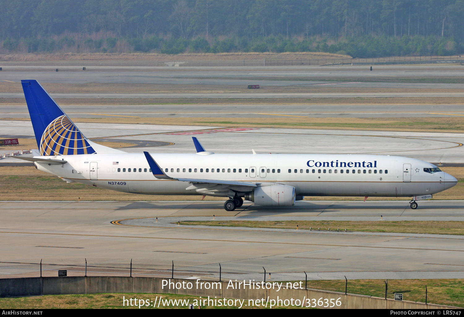 Aircraft Photo of N37409 | Boeing 737-924 | Continental Airlines | AirHistory.net #336356