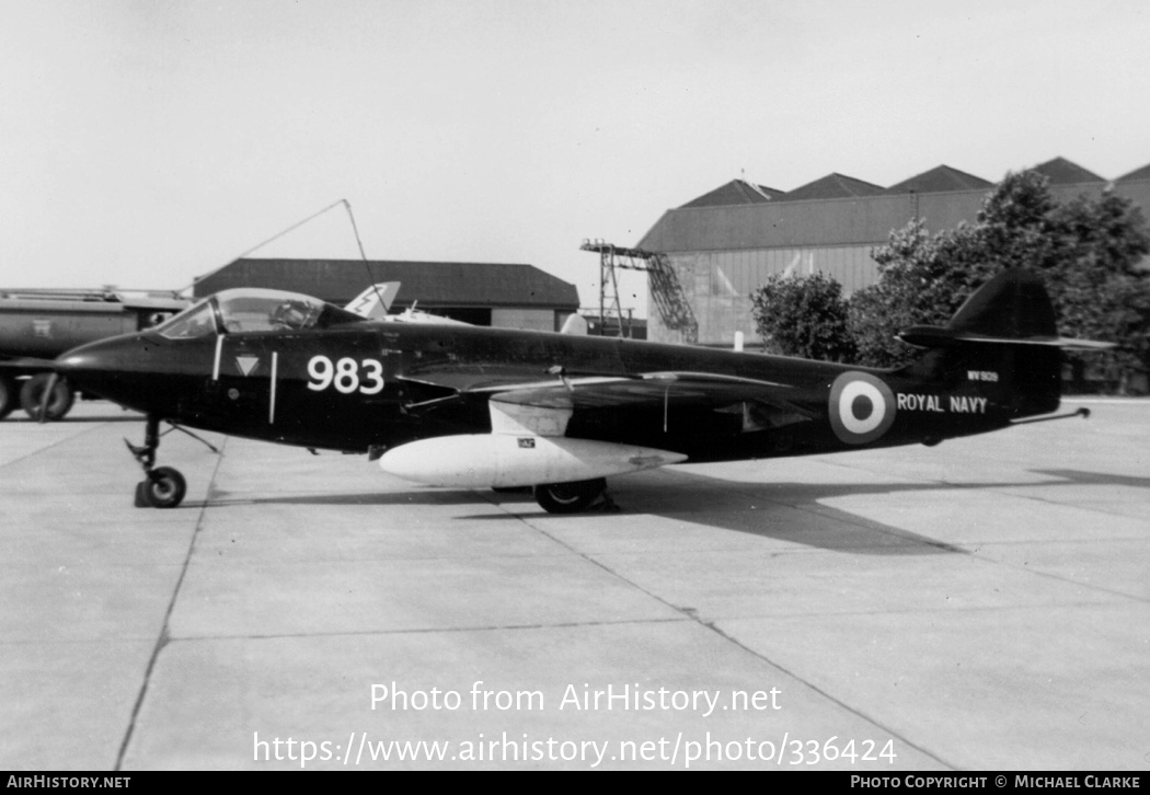 Aircraft Photo of WV909 | Hawker Sea Hawk FGA6 | UK - Navy | AirHistory.net #336424