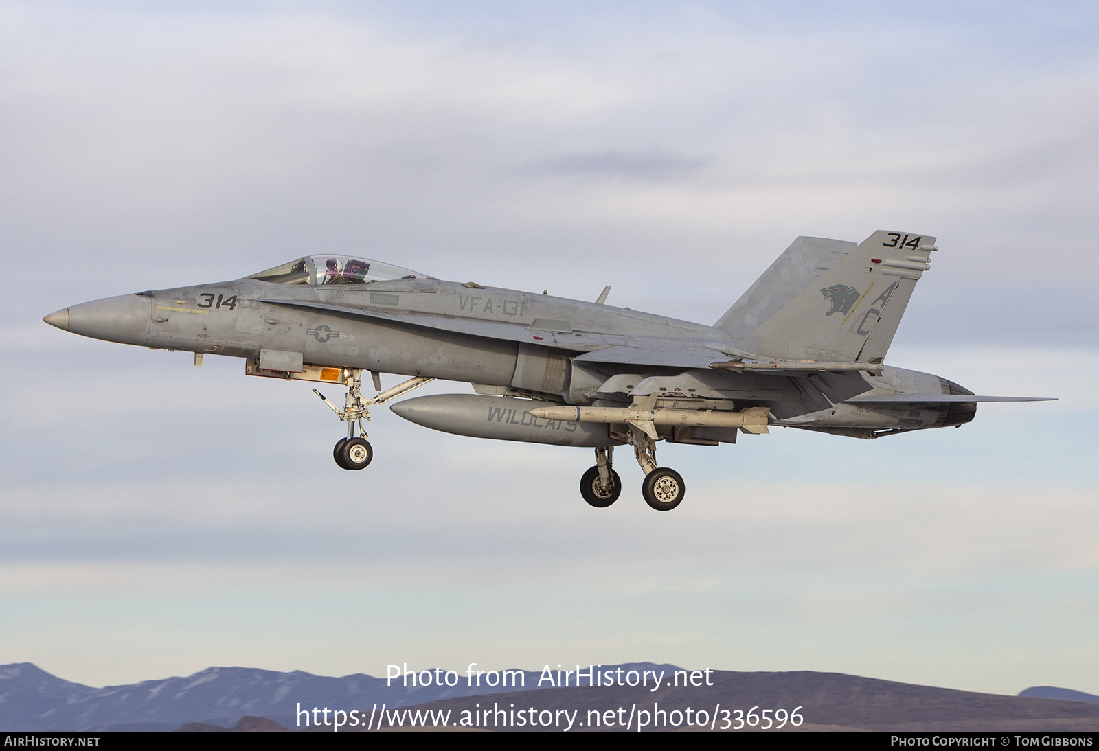 Aircraft Photo of 164266 | McDonnell Douglas F/A-18C Hornet | USA - Navy | AirHistory.net #336596