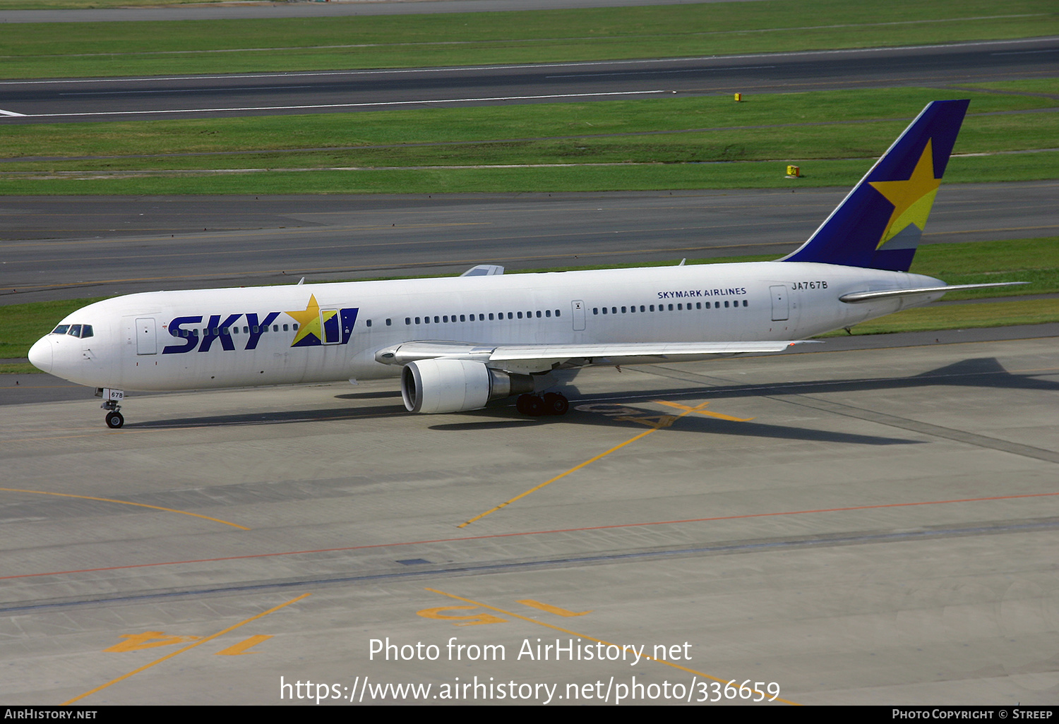 Aircraft Photo of JA767B | Boeing 767-3Q8/ER | Skymark Airlines | AirHistory.net #336659