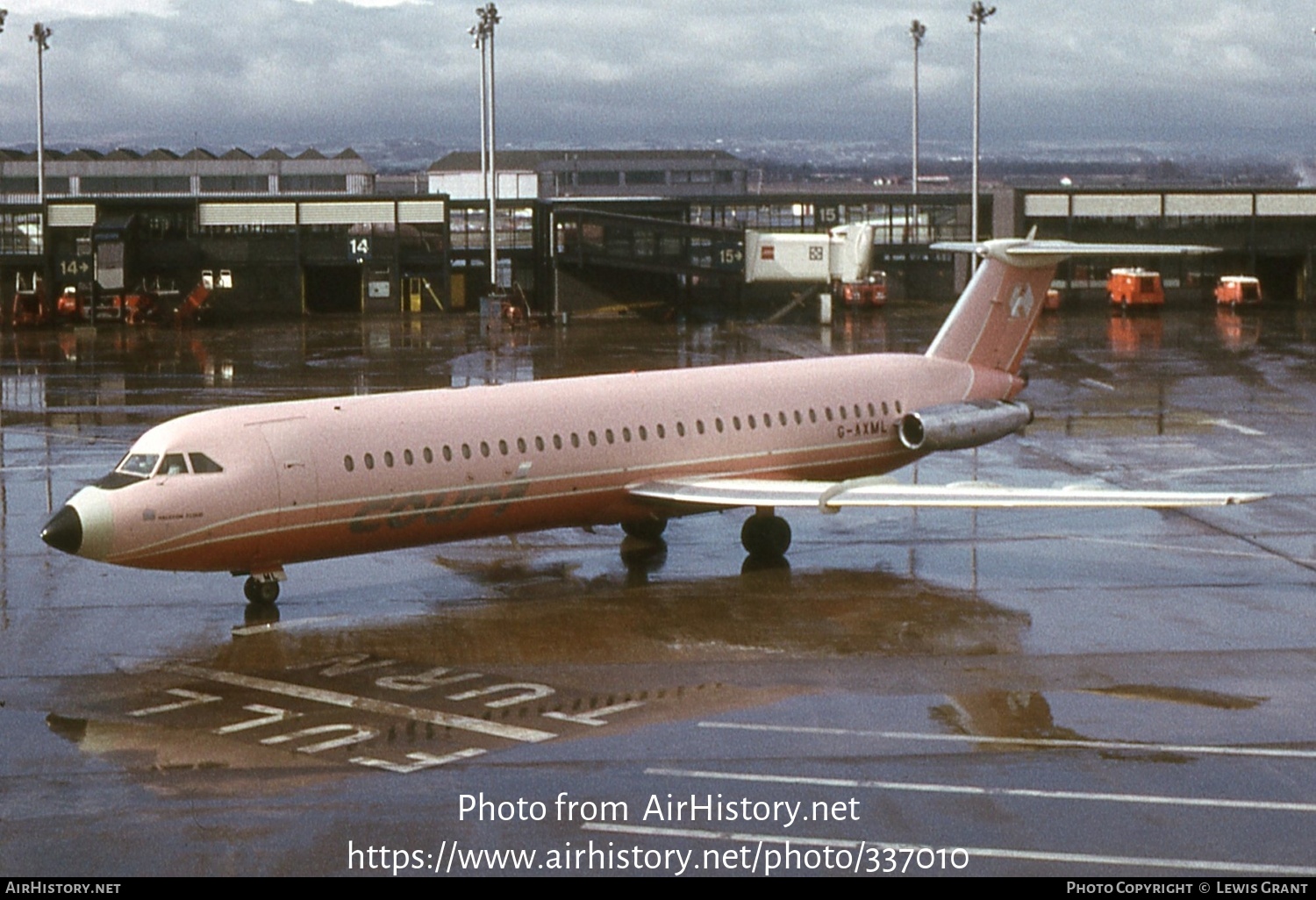 Aircraft Photo of G-AXML | BAC 111-518FG One-Eleven | Court Line | AirHistory.net #337010