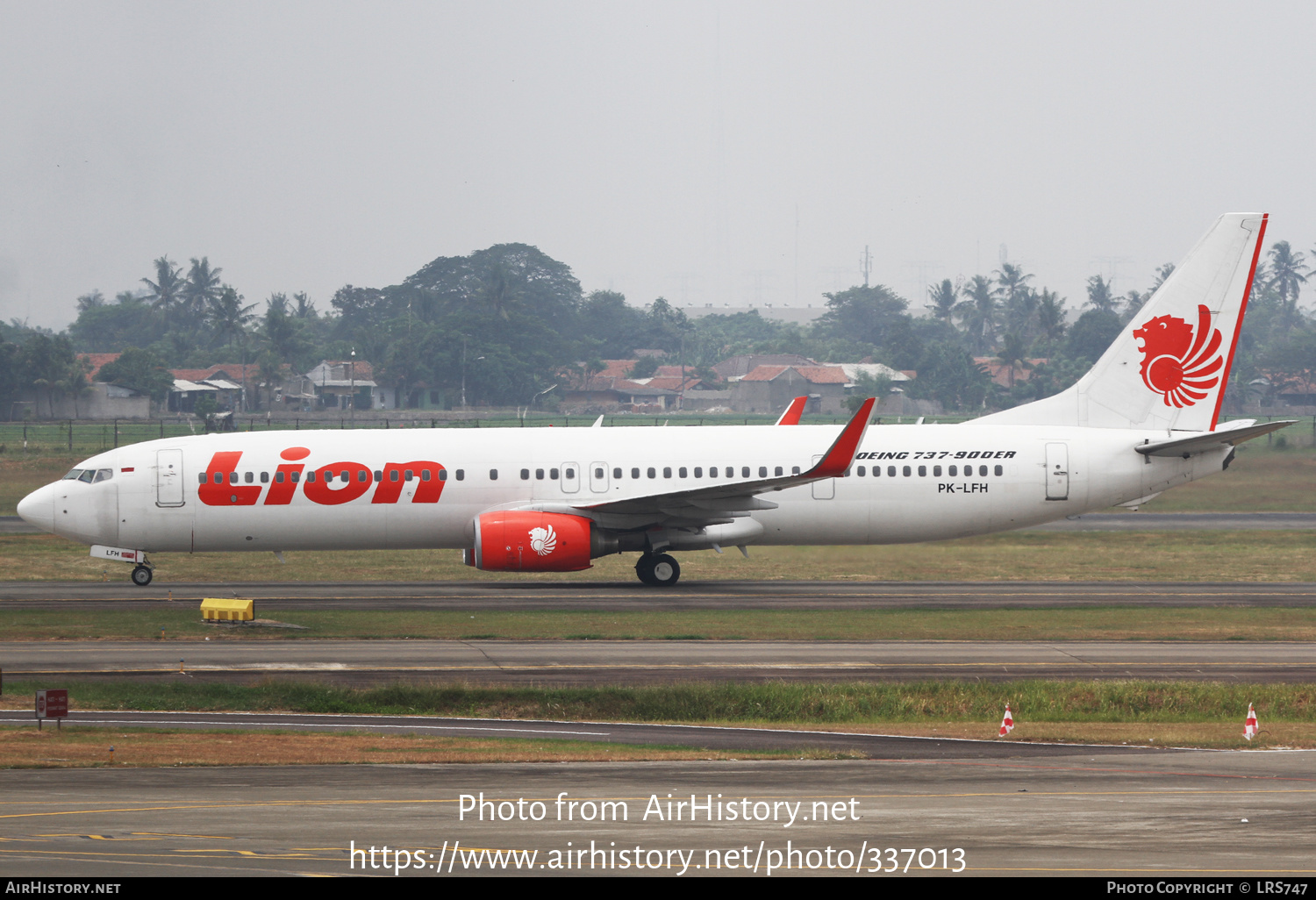 Aircraft Photo of PK-LFH | Boeing 737-9GP/ER | Lion Air | AirHistory.net #337013