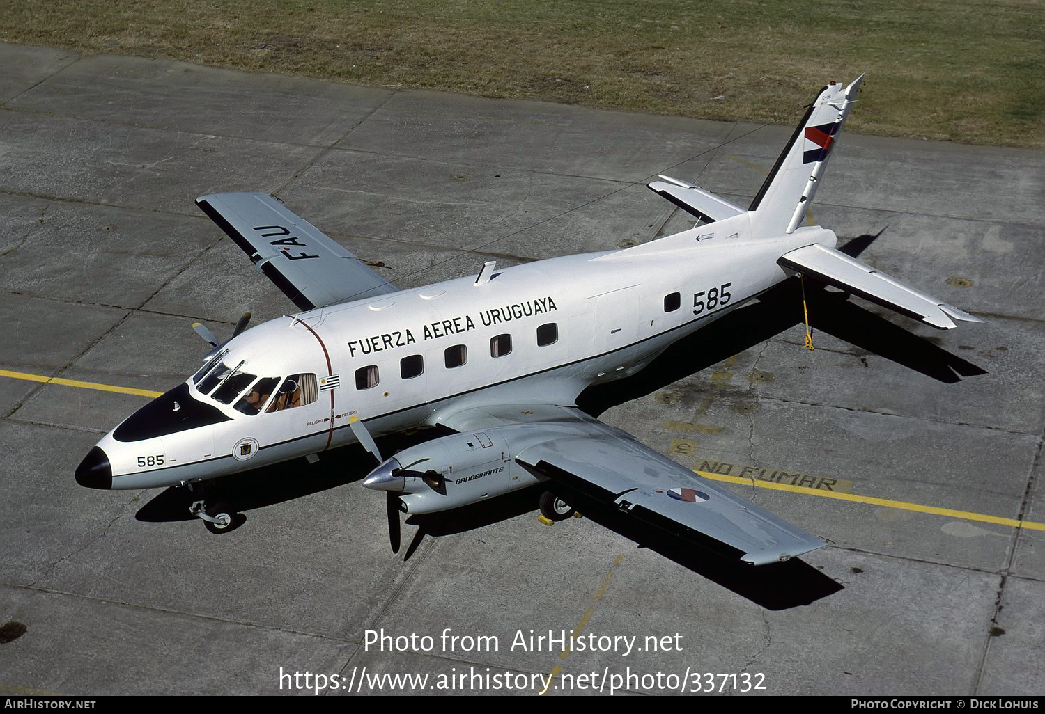 Aircraft Photo of 585 | Embraer EMB-110B1 Bandeirante | Uruguay - Air Force | AirHistory.net #337132