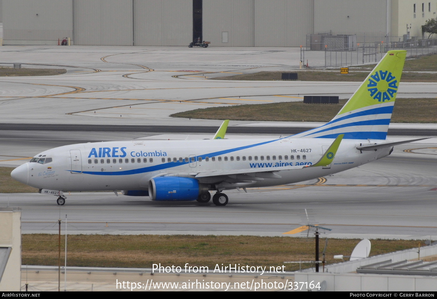 Aircraft Photo of HK-4627 | Boeing 737-73S | AIRES - Aerovías de Integración Regional | AirHistory.net #337164