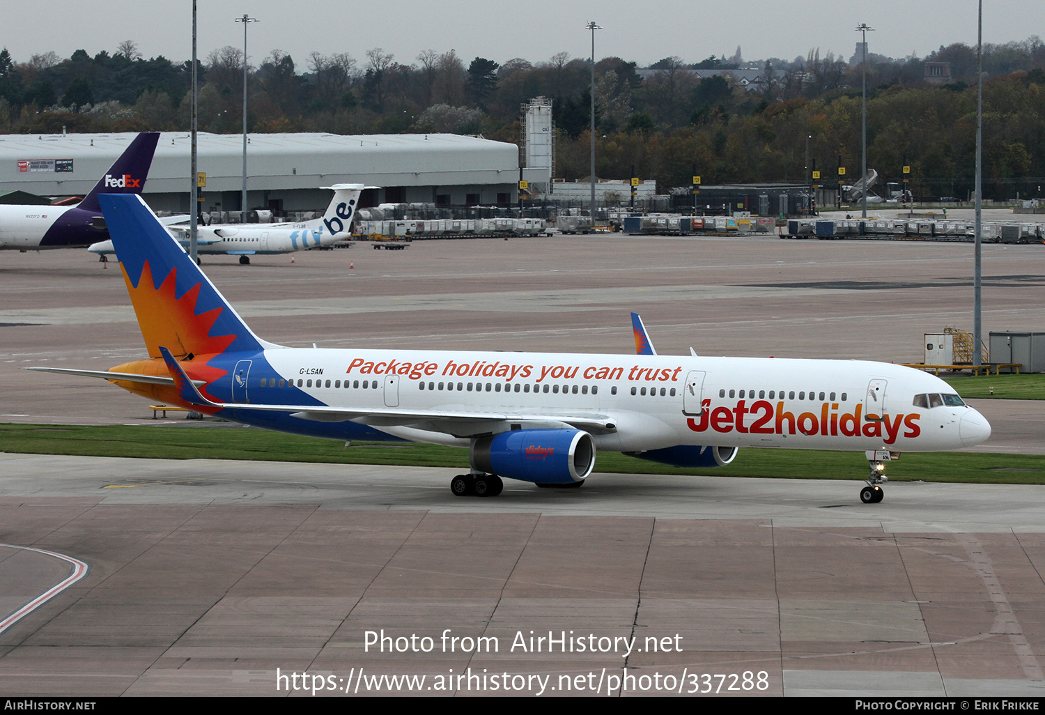 Aircraft Photo of G-LSAN | Boeing 757-2K2 | Jet2 Holidays | AirHistory.net #337288