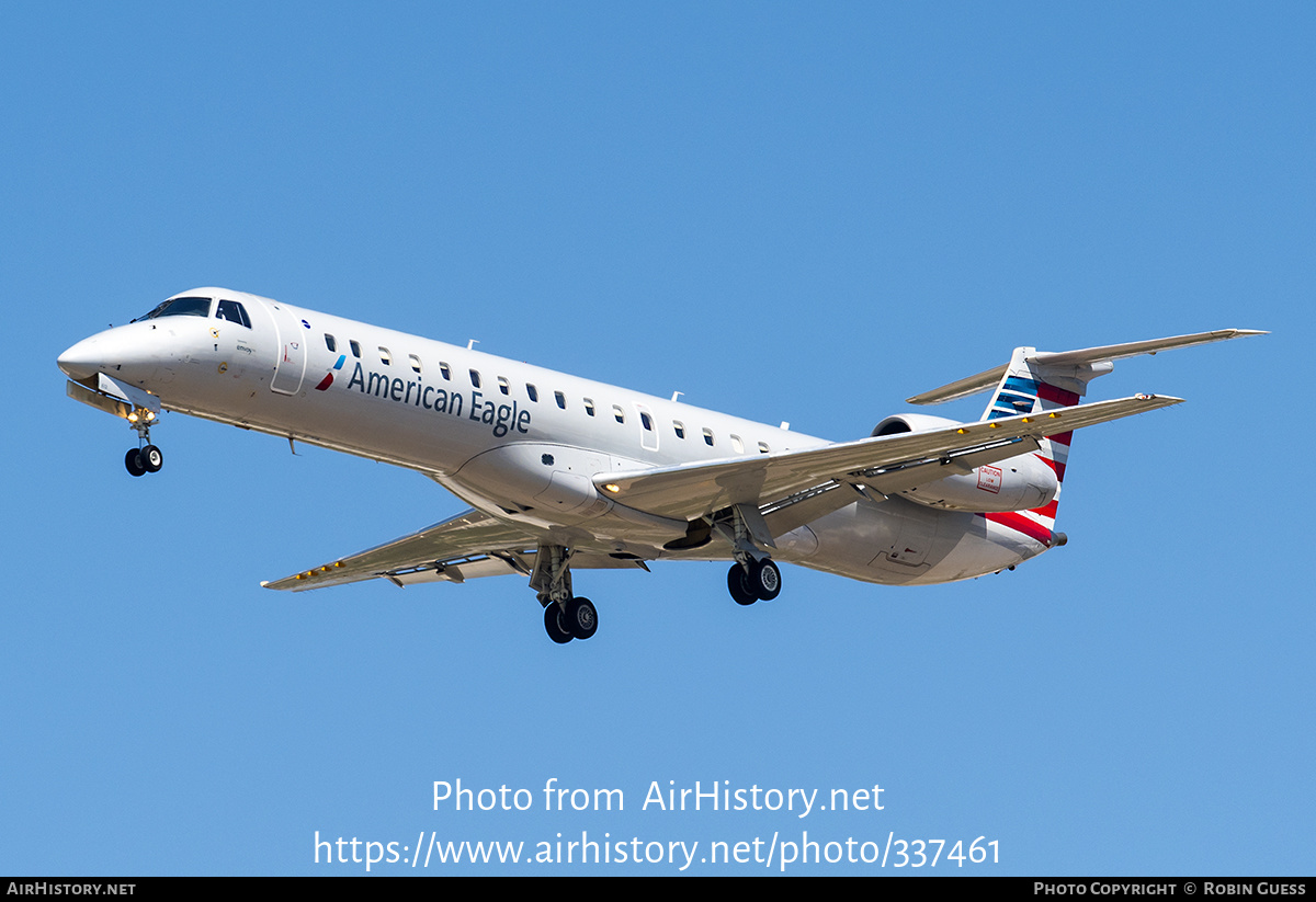 Aircraft Photo of N612AE | Embraer ERJ-145LR (EMB-145LR) | American Eagle | AirHistory.net #337461