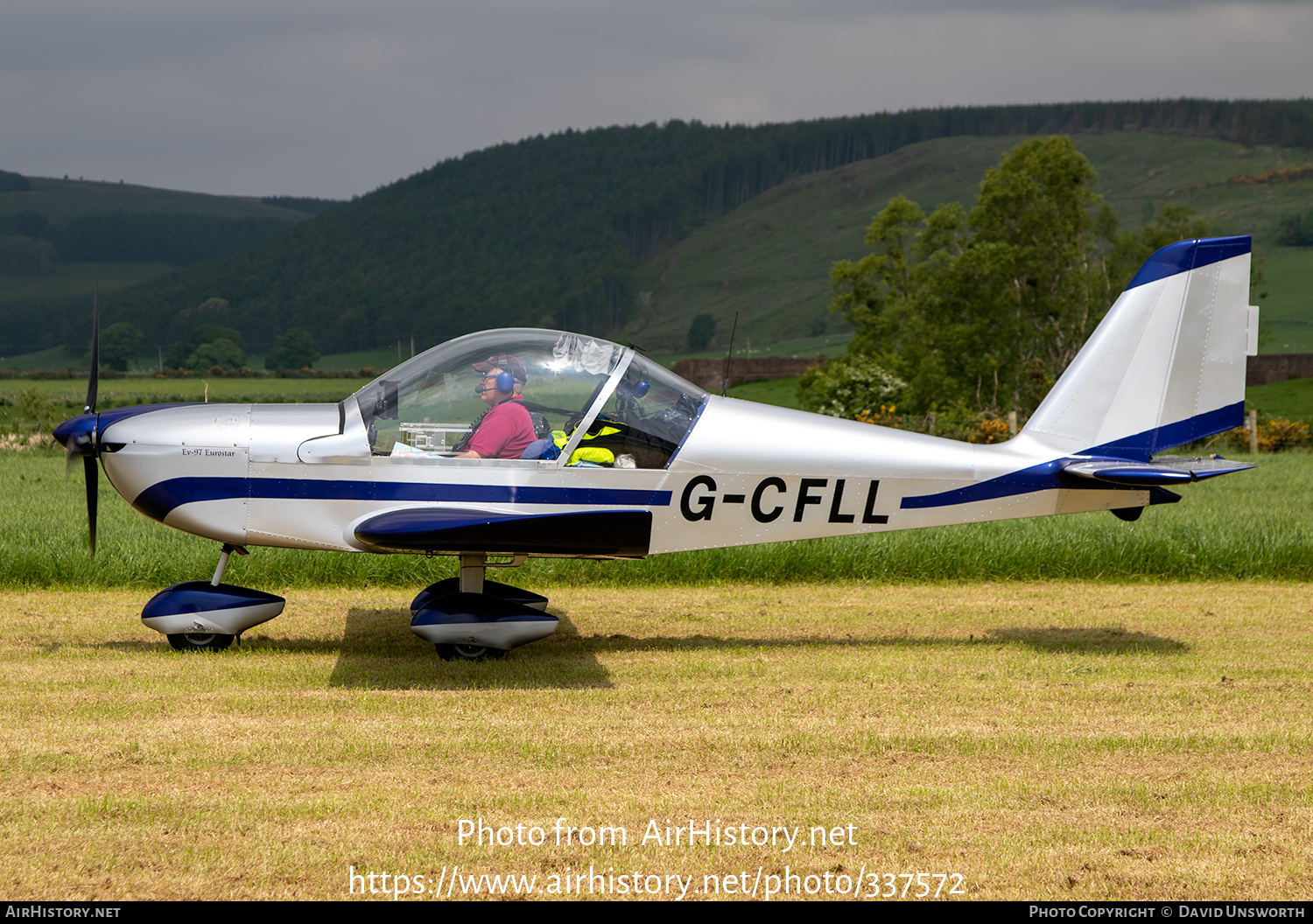 Aircraft Photo of G-CFLL | Evektor-Aerotechnik EV-97A Eurostar | AirHistory.net #337572