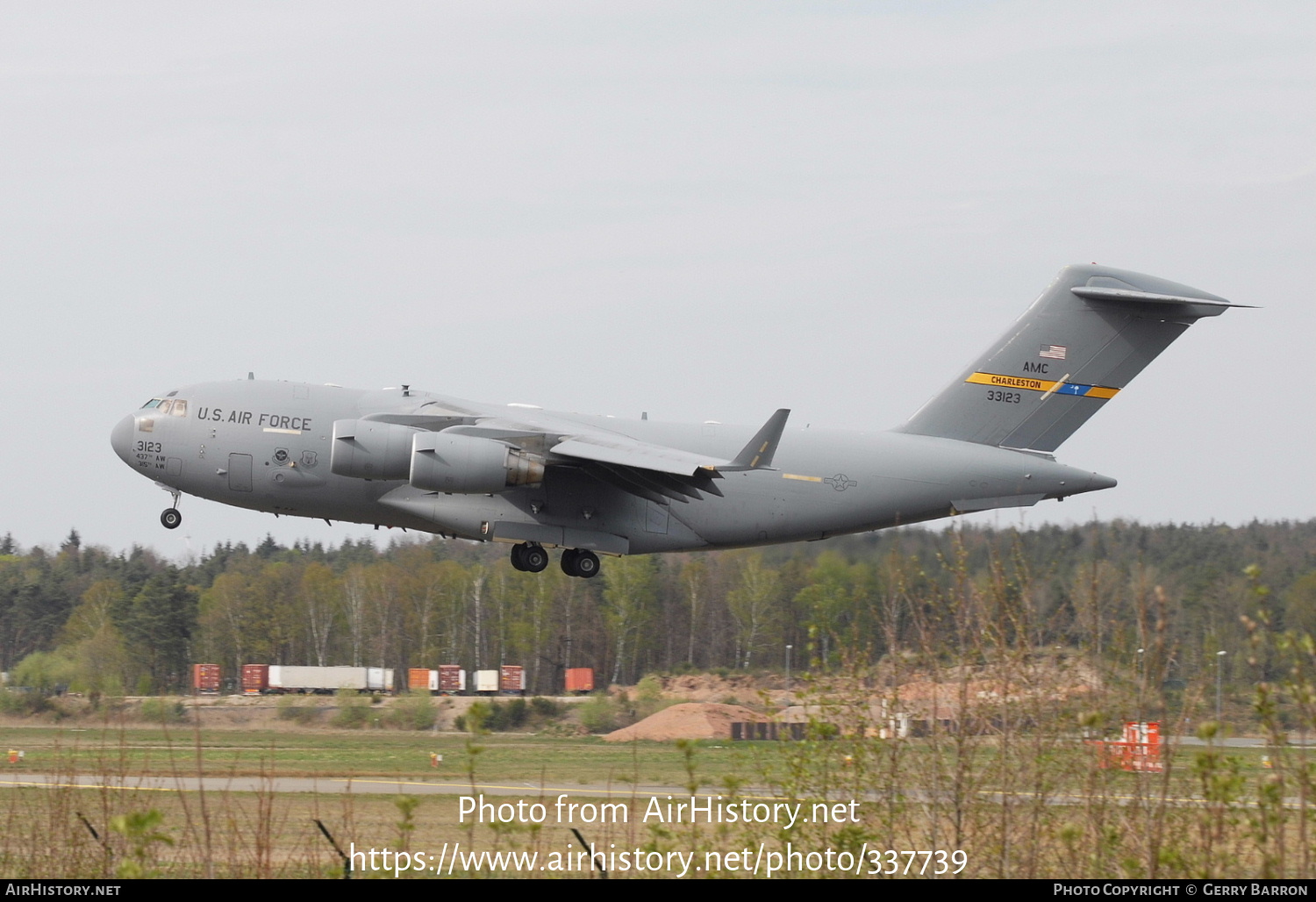 Aircraft Photo of 03-3123 / 33123 | Boeing C-17A Globemaster III | USA - Air Force | AirHistory.net #337739