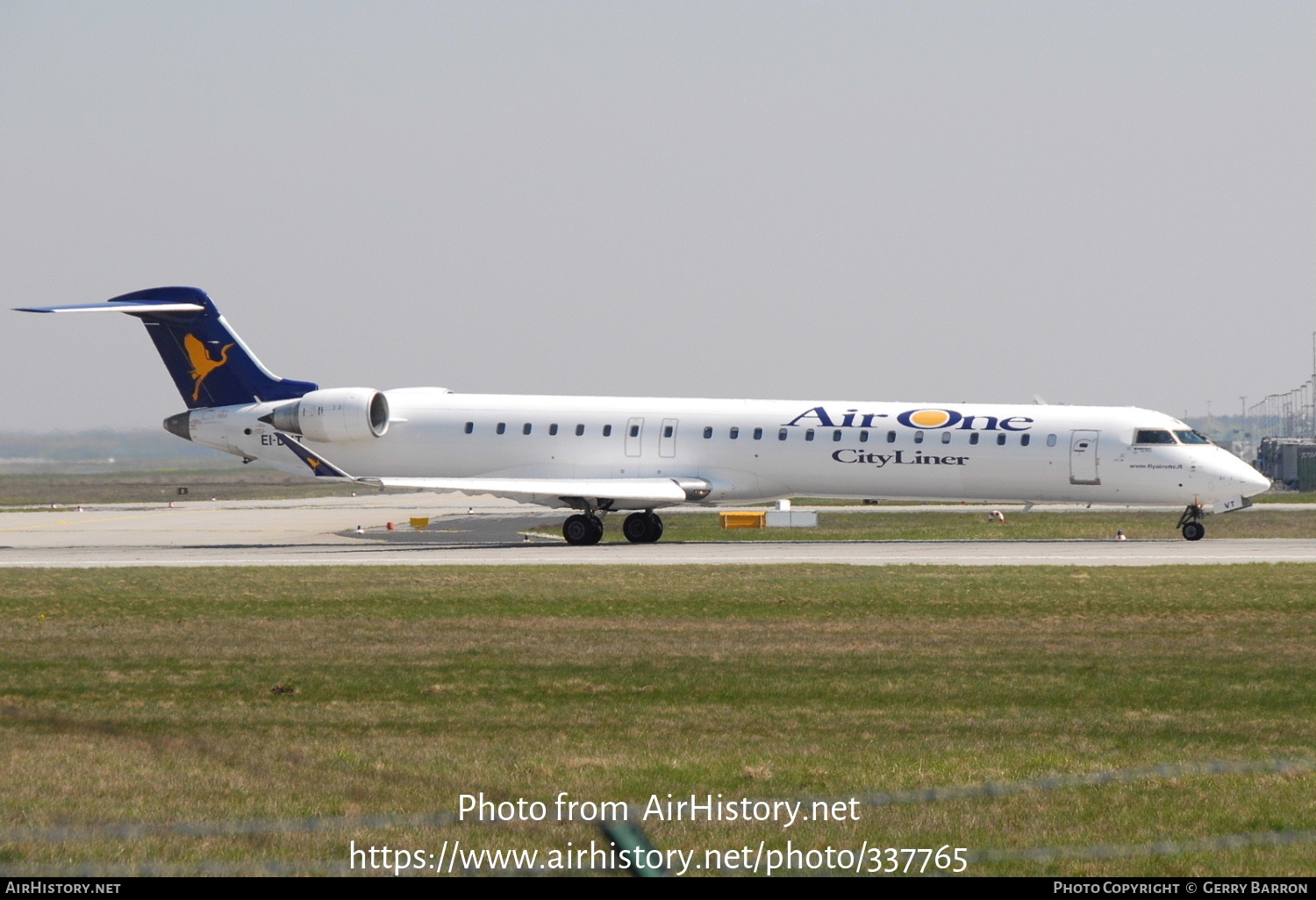 Aircraft Photo of EI-DVT | Bombardier CRJ-900 (CL-600-2D24) | Air One CityLiner | AirHistory.net #337765