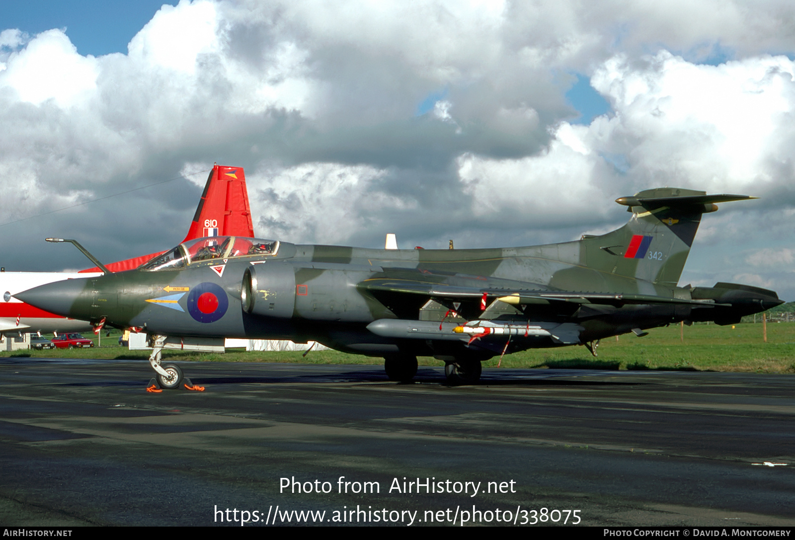 Aircraft Photo of XV342 | Hawker Siddeley Buccaneer S2B | UK - Air Force | AirHistory.net #338075