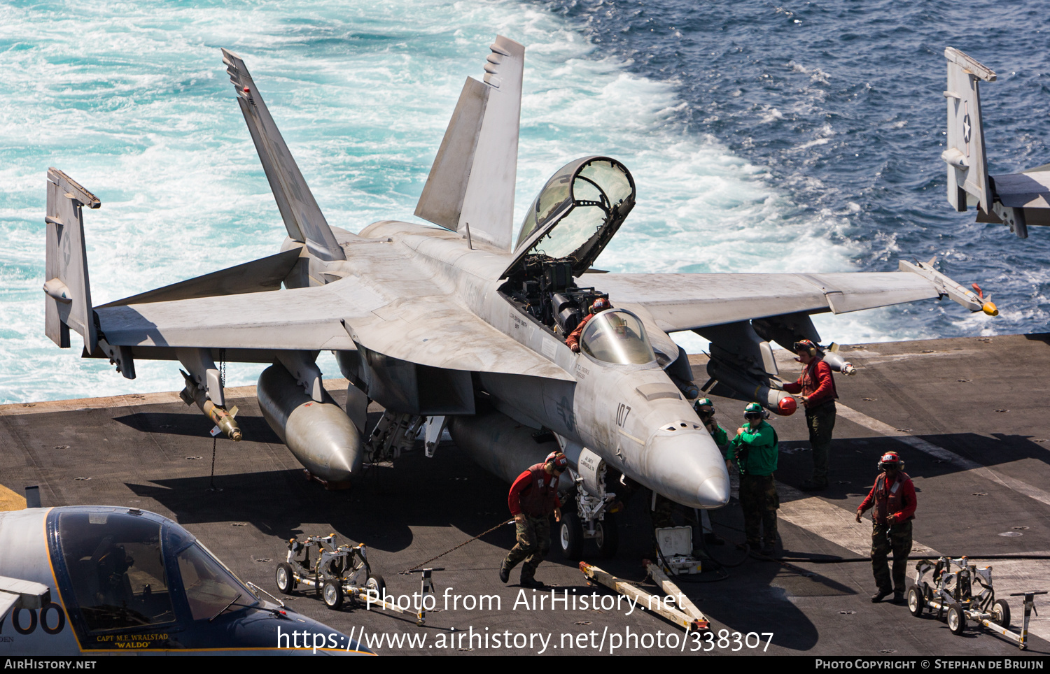 Aircraft Photo of 165802 | Boeing F/A-18F Super Hornet | USA - Navy | AirHistory.net #338307