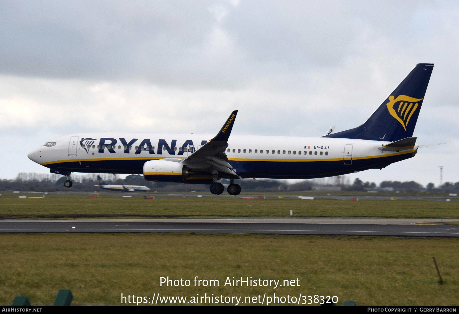 Aircraft Photo of EI-GJJ | Boeing 737-800 | Ryanair | AirHistory.net #338320