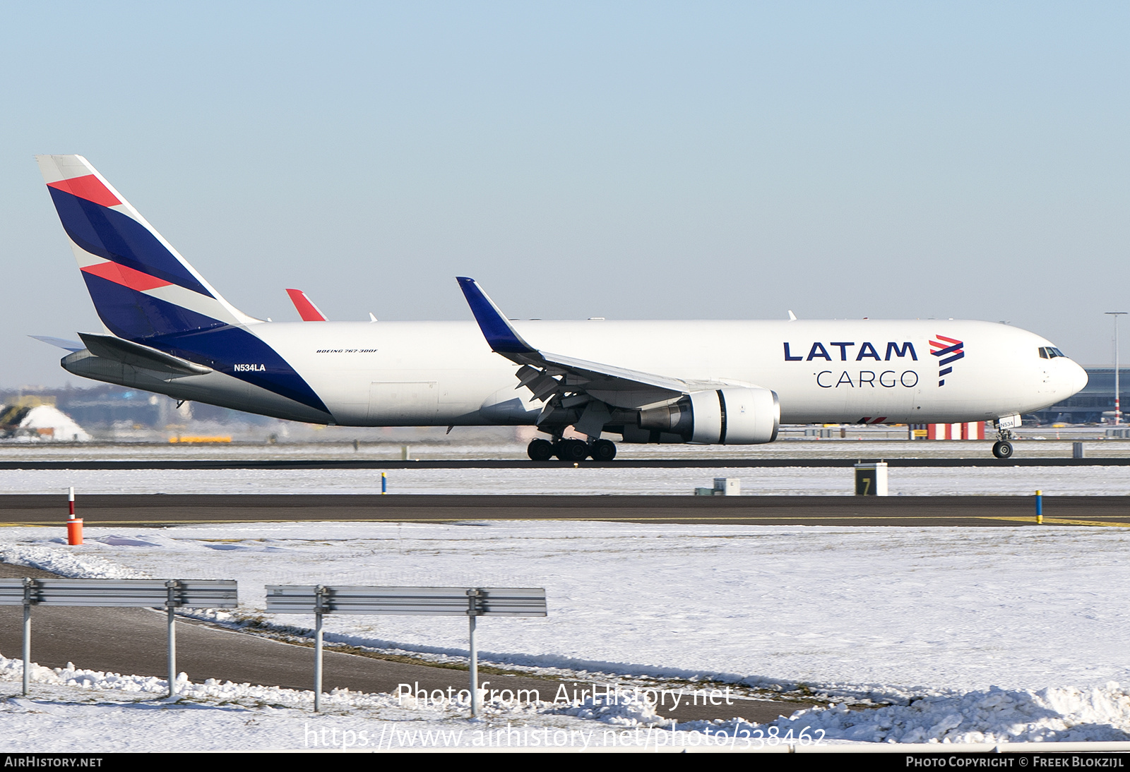 Aircraft Photo of N534LA | Boeing 767-316F/ER | LATAM Cargo | AirHistory.net #338462