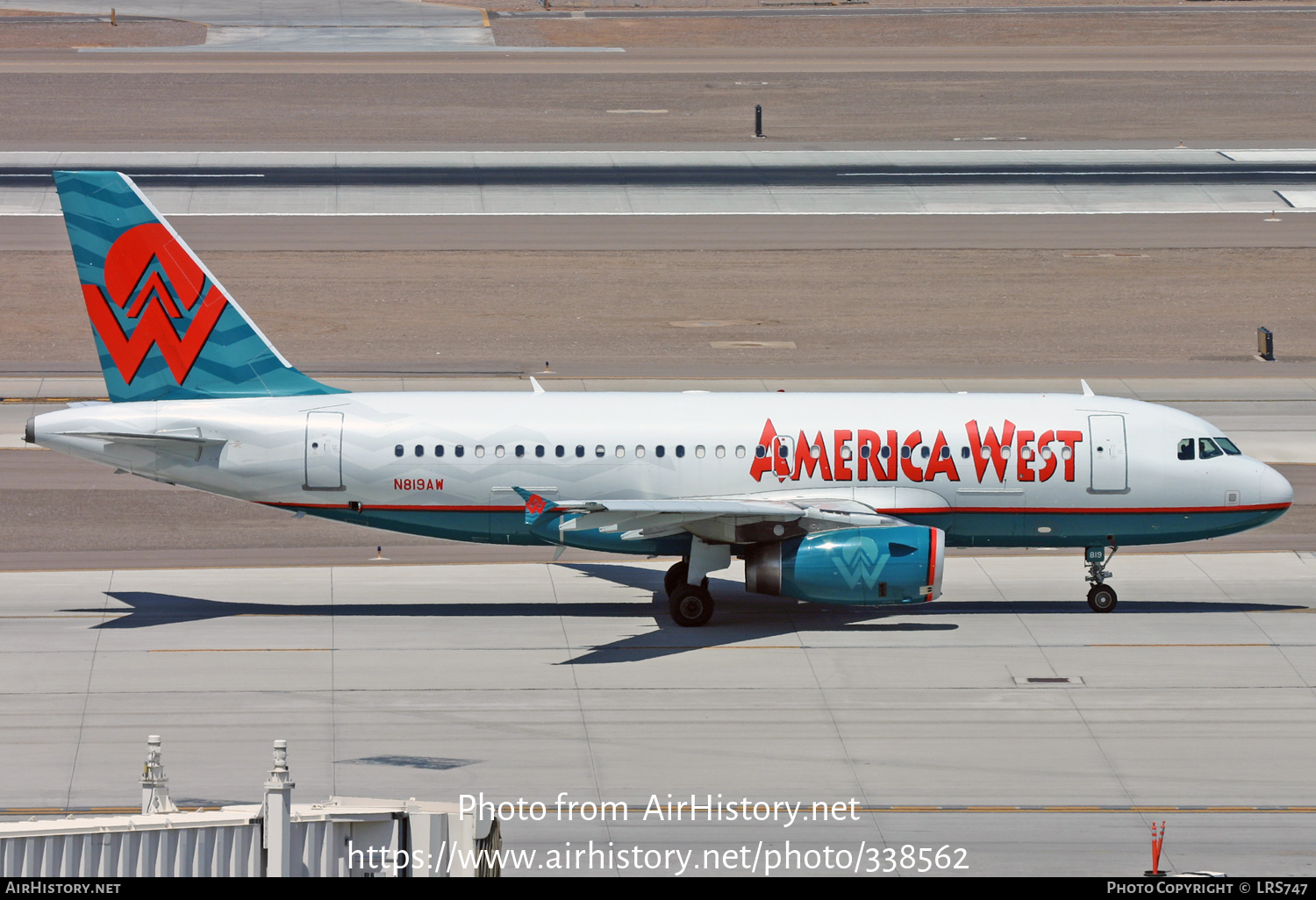 Aircraft Photo of N819AW | Airbus A319-132 | America West Airlines | AirHistory.net #338562