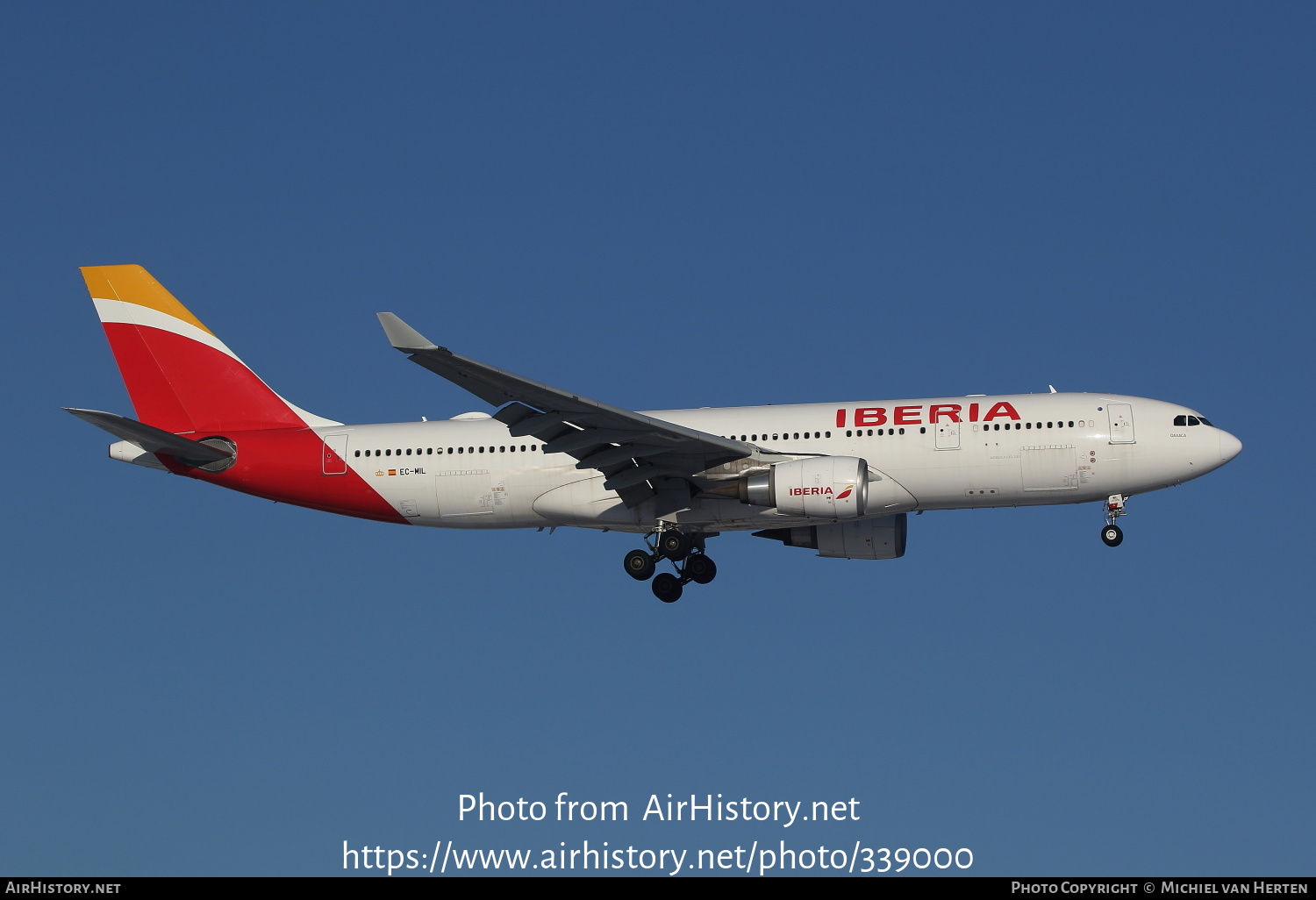 Aircraft Photo of EC-MIL | Airbus A330-202 | Iberia | AirHistory.net #339000