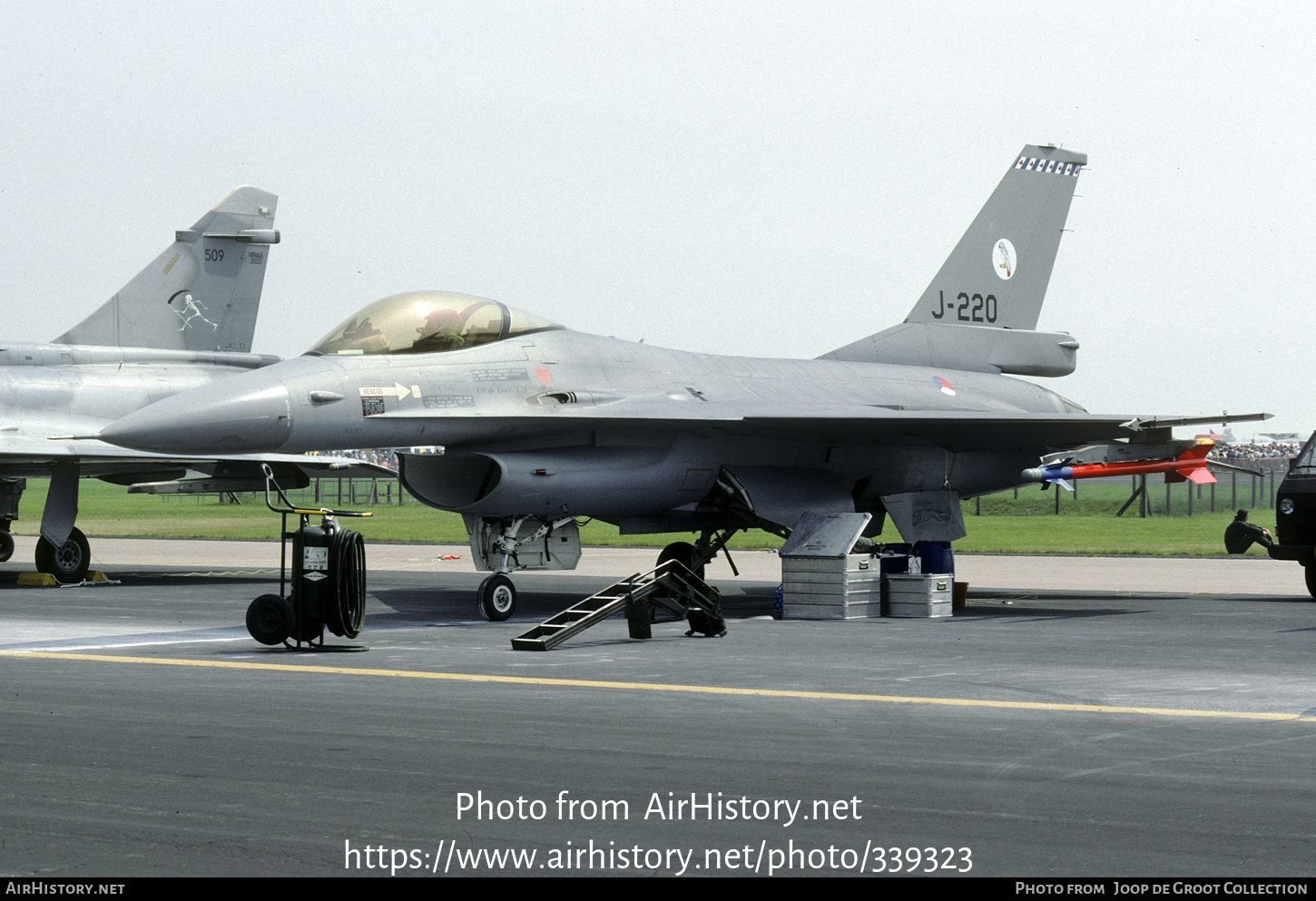 Aircraft Photo of J-220 | General Dynamics F-16A Fighting Falcon | Netherlands - Air Force | AirHistory.net #339323